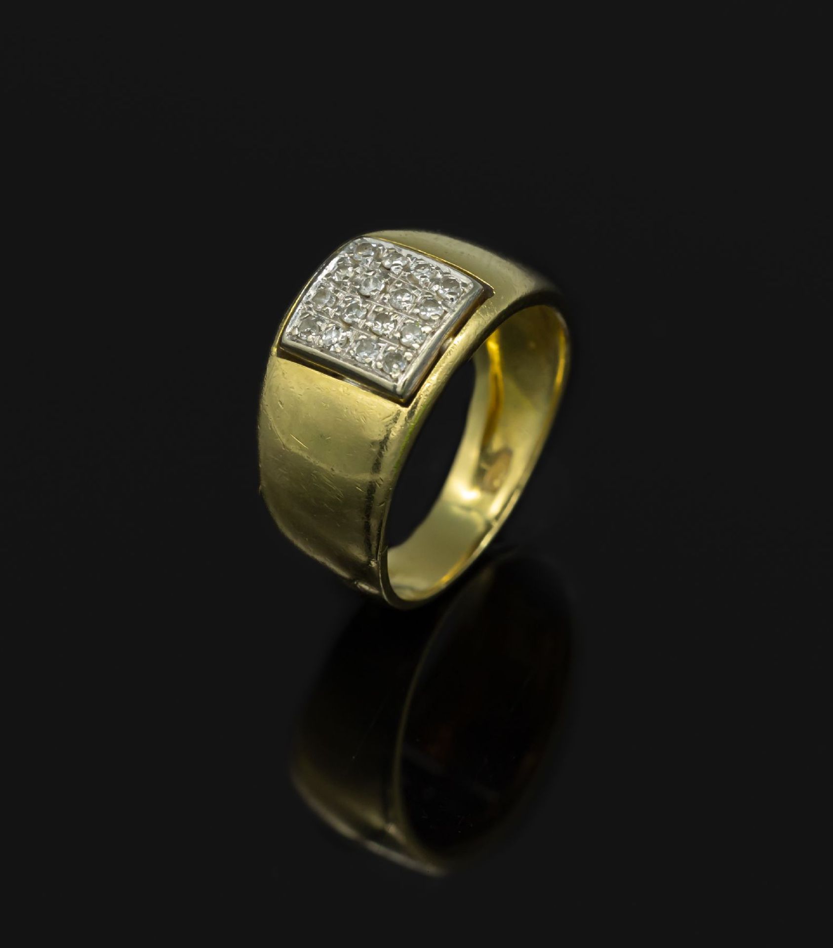 18 kt Gold Ring mit Diamanten, GG 750/000,   16 in WG