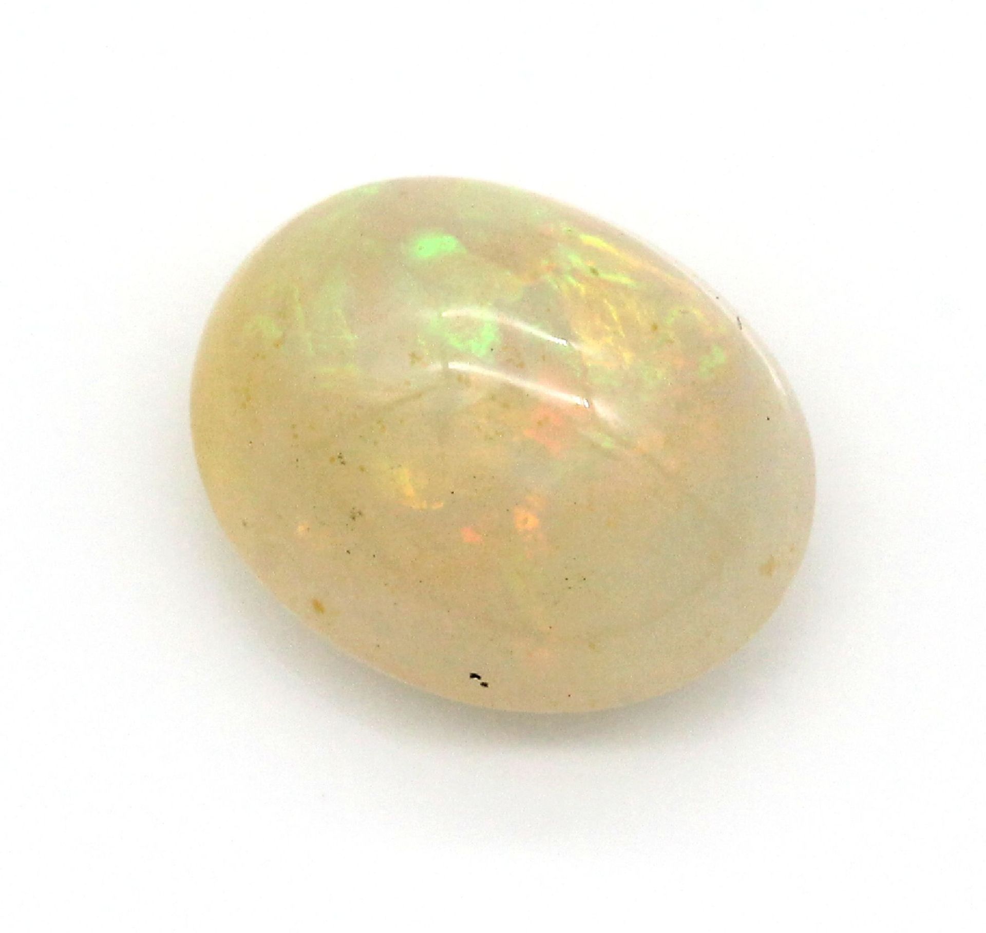 Loser ovaler Opalcabochon, 5.56 ct Schätzpreis: 100, -