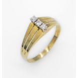 14 kt Gold Ring mit Brillanten, GG 585/000,3 Brillanten