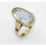 14 kt Gold Ring mit Aquamarin, GG 585/000, Ringkopf mit