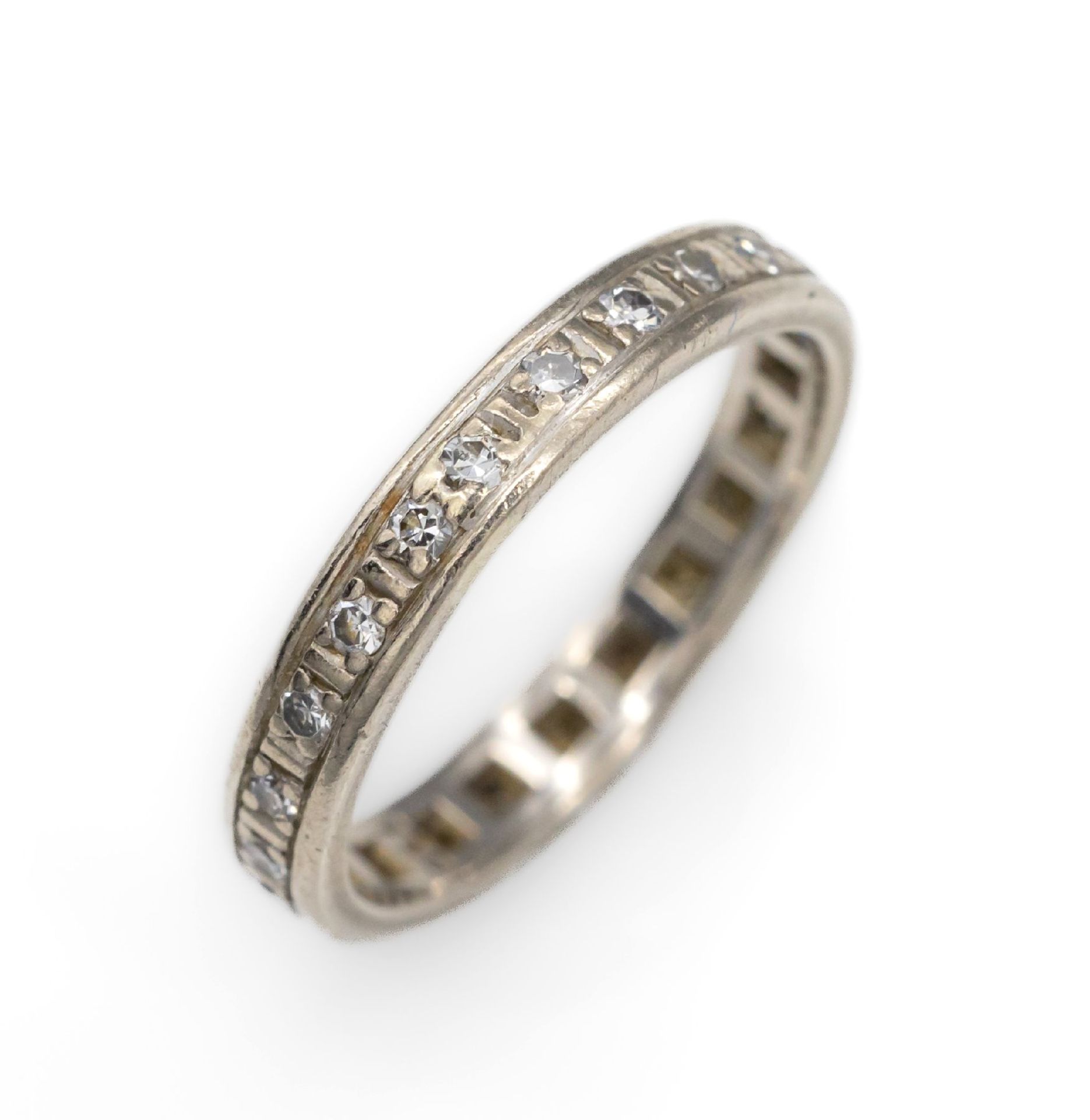 18 kt Gold Diamant-Memoryring,   WG 585/000, rundum bes.