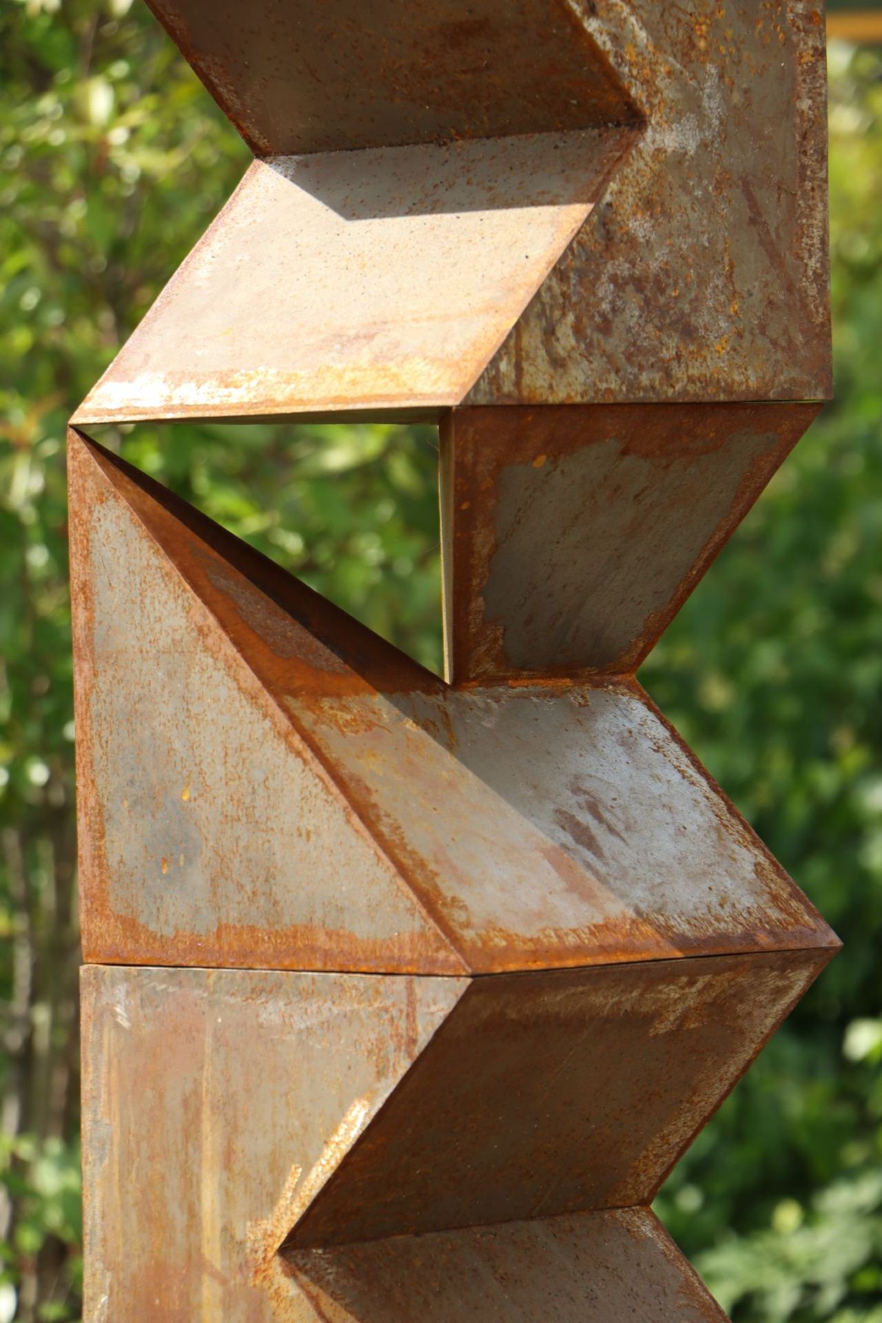Skulptur, Andreas Helmling,  Eisen/Holz, 9 Würfel lose - Bild 2 aus 2