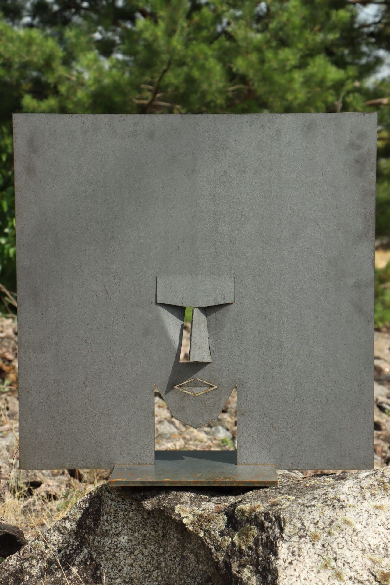 Skulptur, Andreas Helmling,  Eisen/Metall, Kopf wuchtig