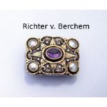 RICHTER von BERCHEM Brosche mit Amethyst und Perlen, um