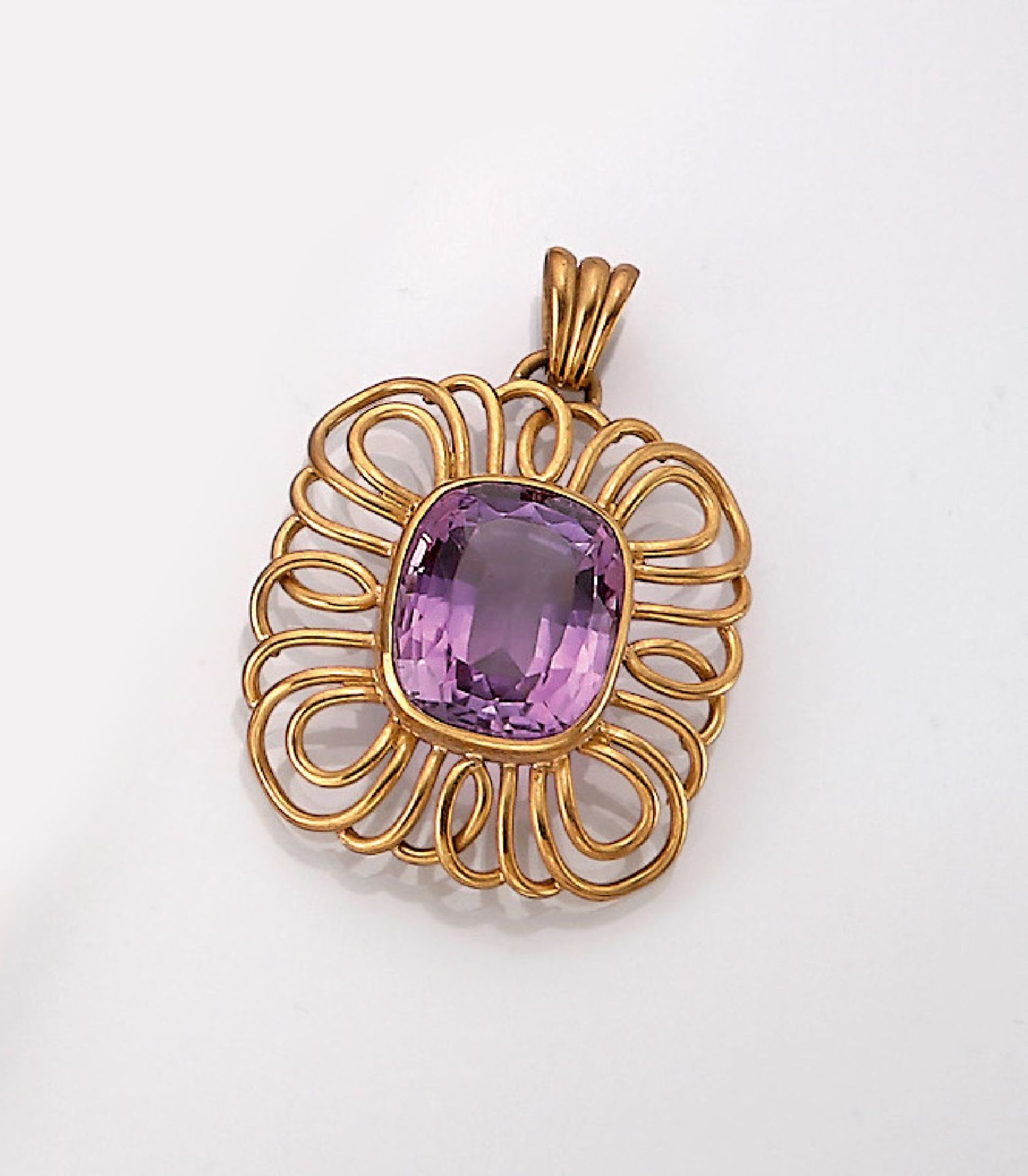 18 kt Gold Amethyst-Anhänger, 1950er Jahre, GG 750/000,