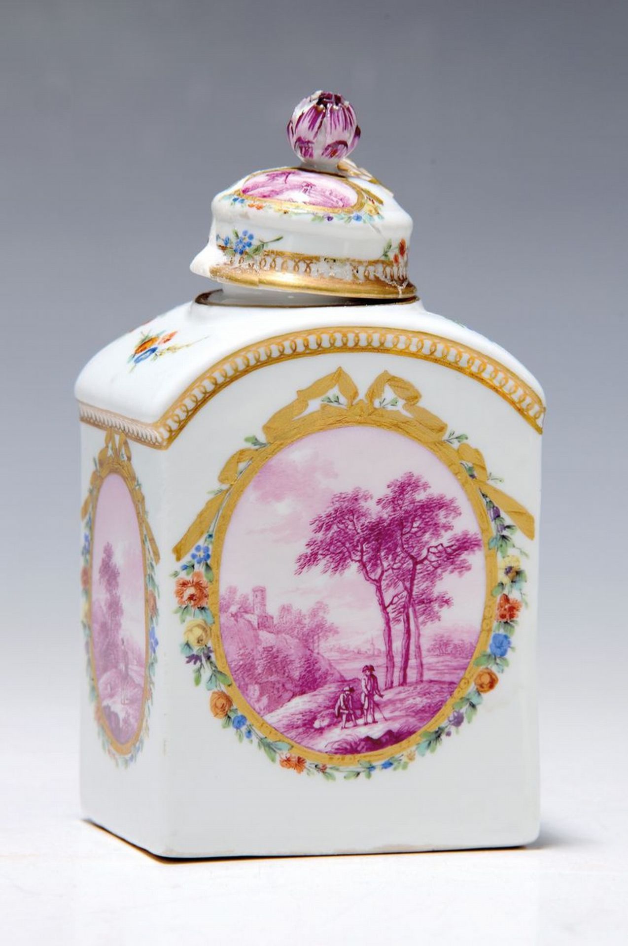 Teedose, Meissen, Marcolinizeit, um 1774-1814,  Porzellan,