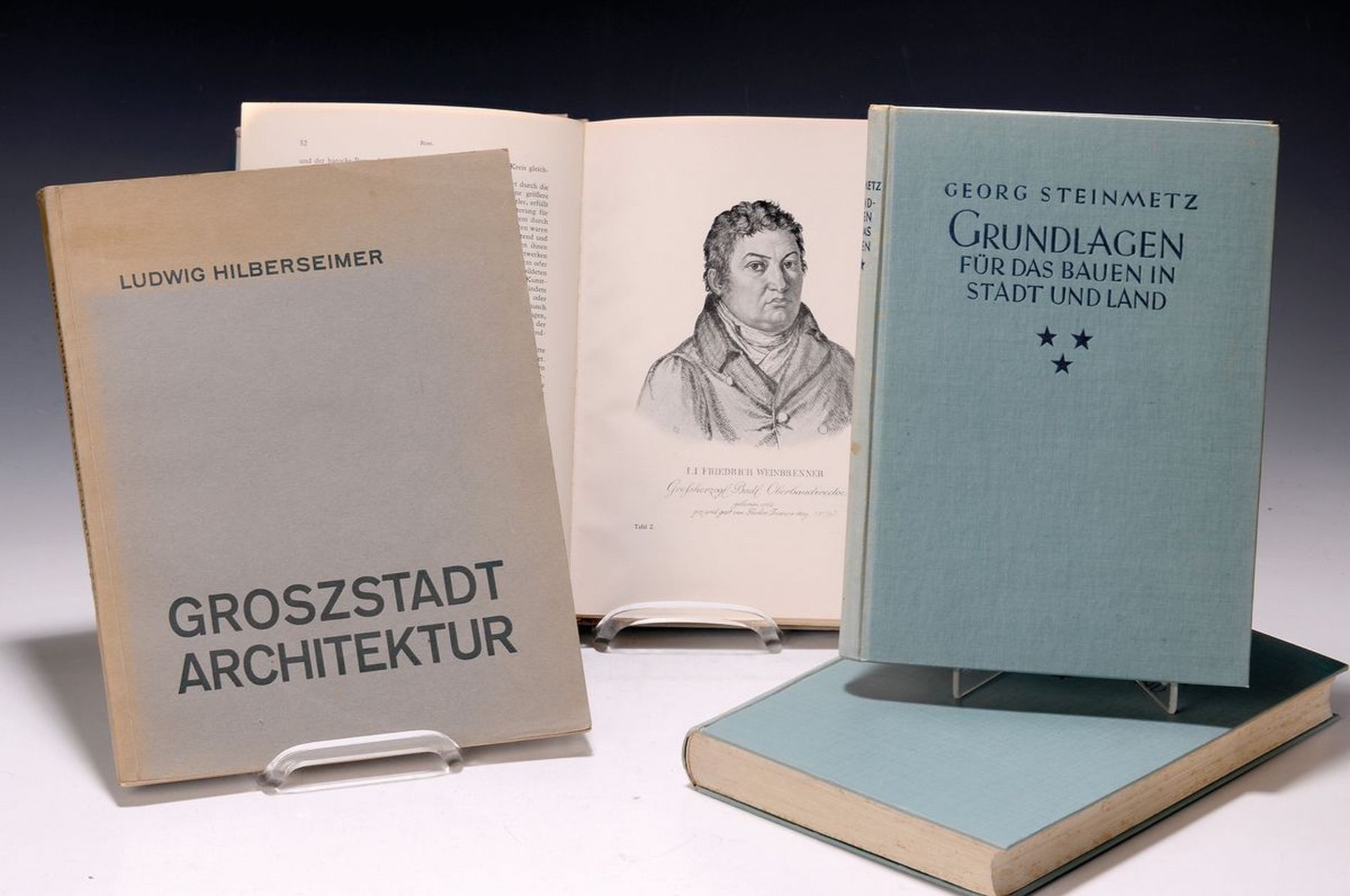 Konvolut aus vier antiquarischen Architektenbüchern,