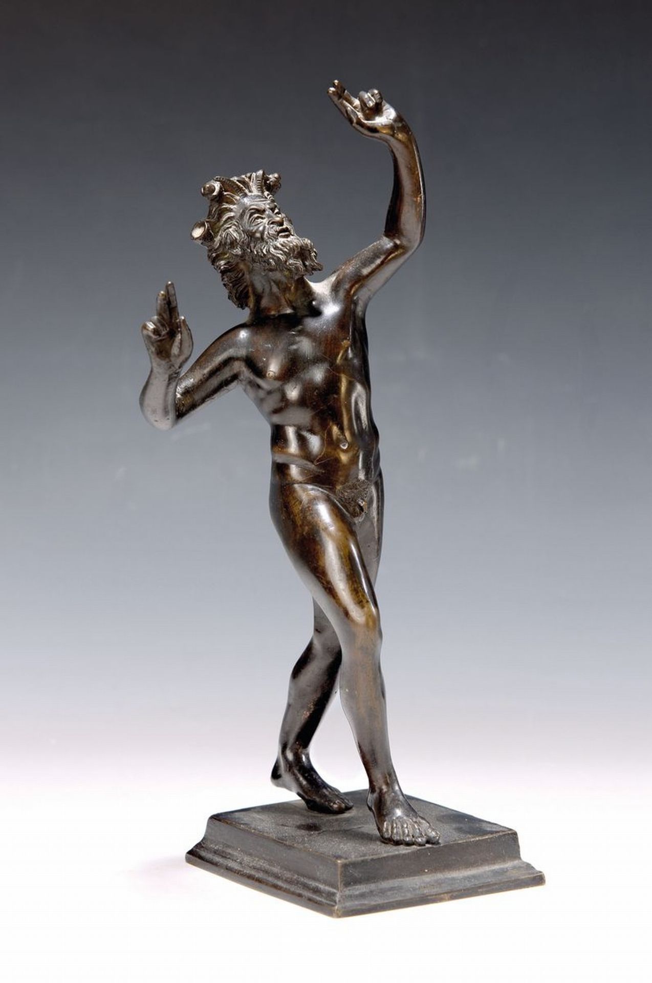 Bronzeskulptur, wohl Italien, um 1900,  tanzender Satyr,