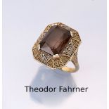 8 kt Gold THEODOR FAHRNER Rauchquarz-Ring, GG 333/000,