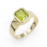 14 kt Gold Peridot Ring, GG 585/000, Peridot im facett.