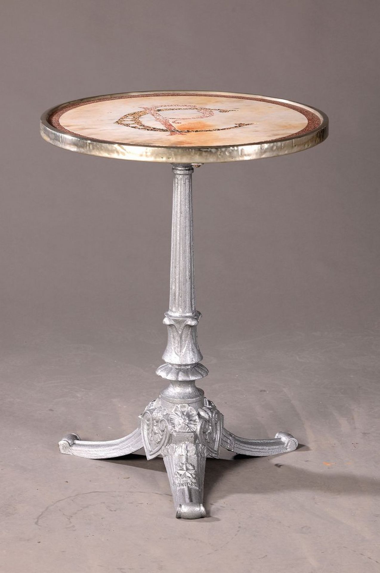 Orig. Bistro-Tisch, um 1900, Gusseiserner Mittelsäule mit