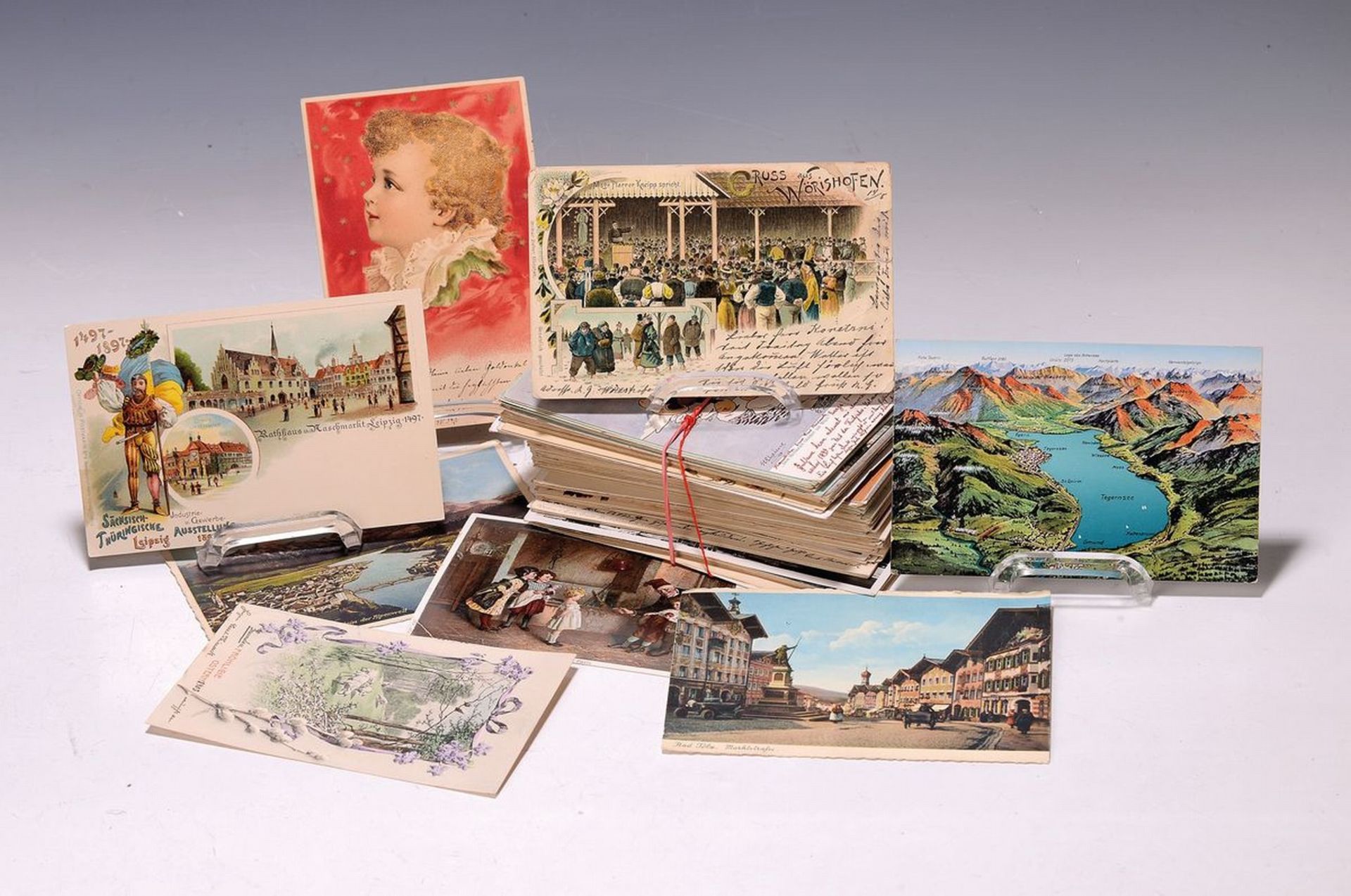 Konvolut aus ca. 110 Postkarten, deutsch, um 1900,