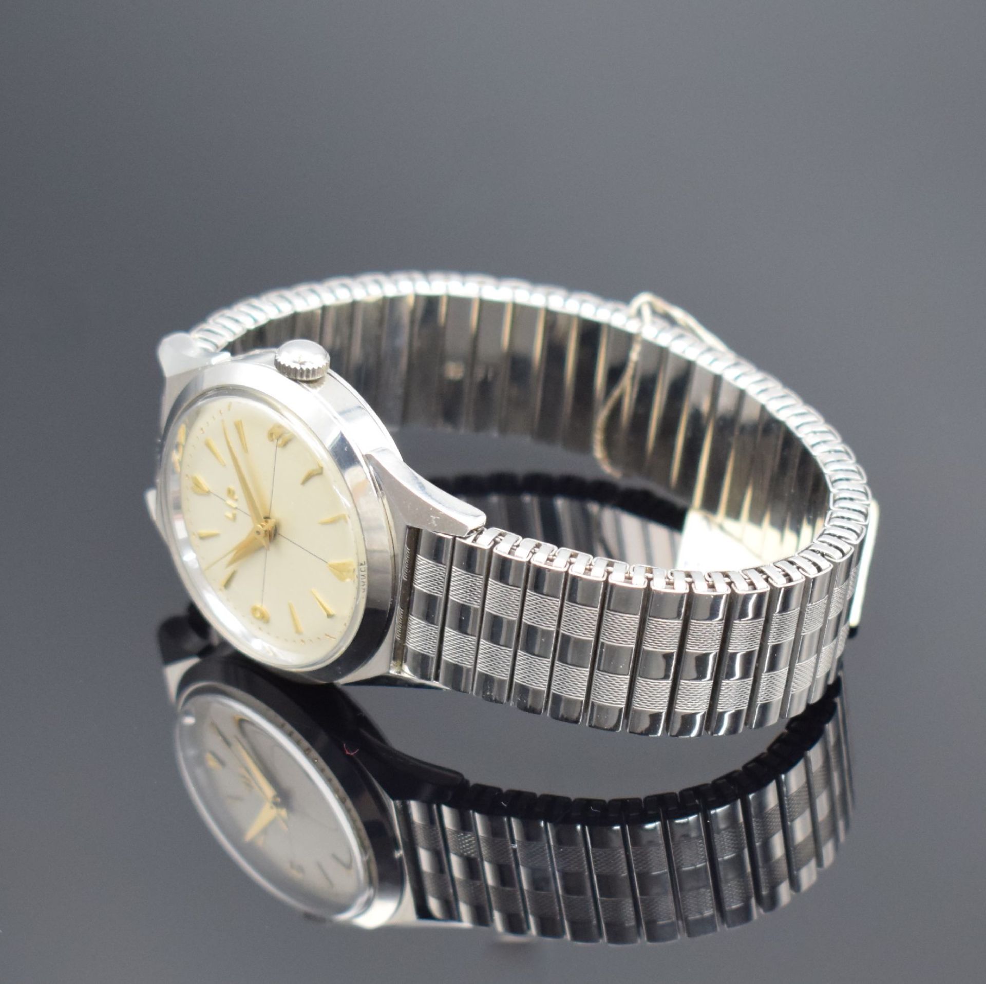 LIP nahezu neuwertige Armbanduhr in Stahl, Frankreich um - Image 3 of 7