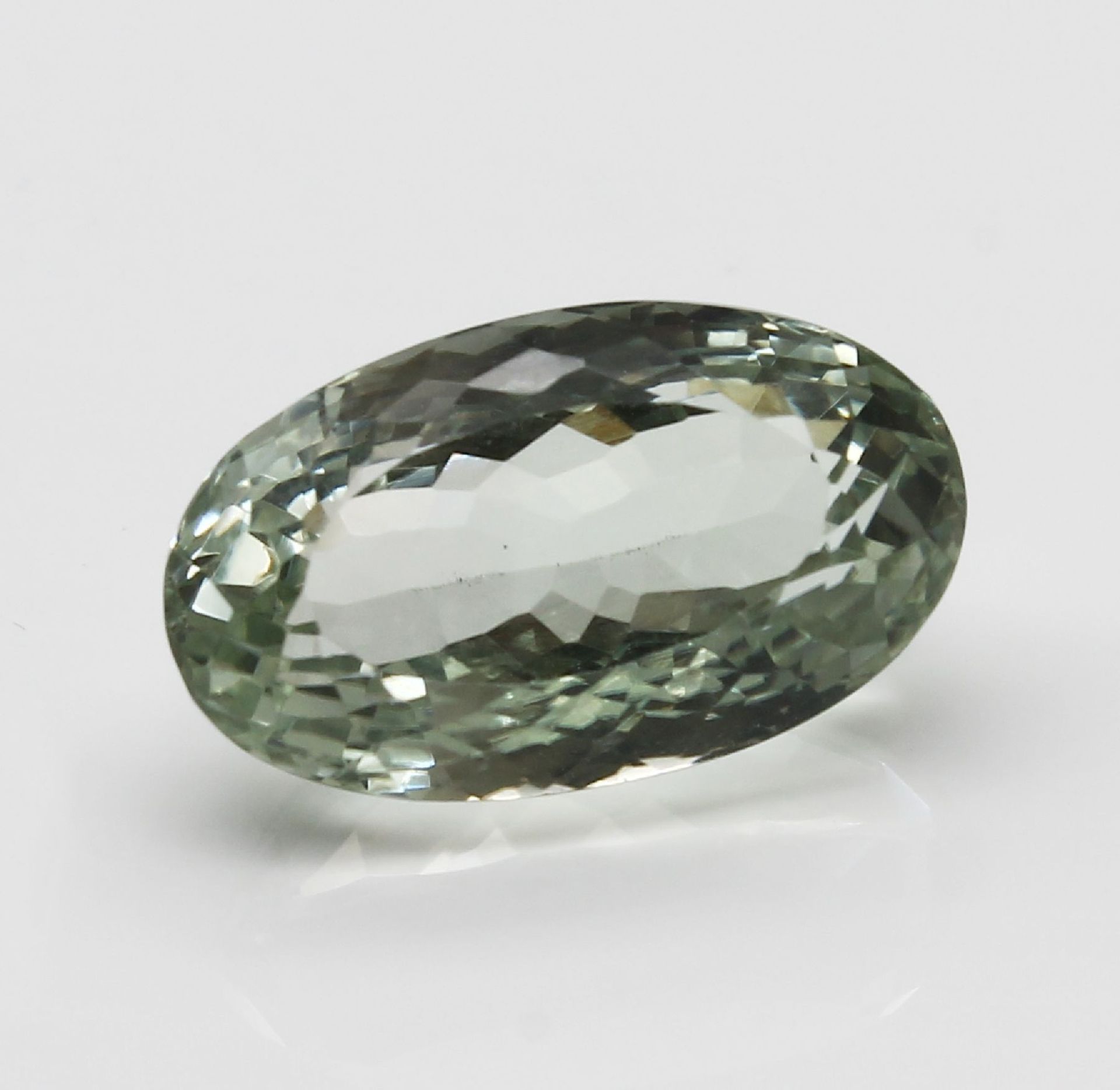 Loser facett. Prasiolith 15.82 ct, oval,   19.87 x 11.68 x - Bild 2 aus 3