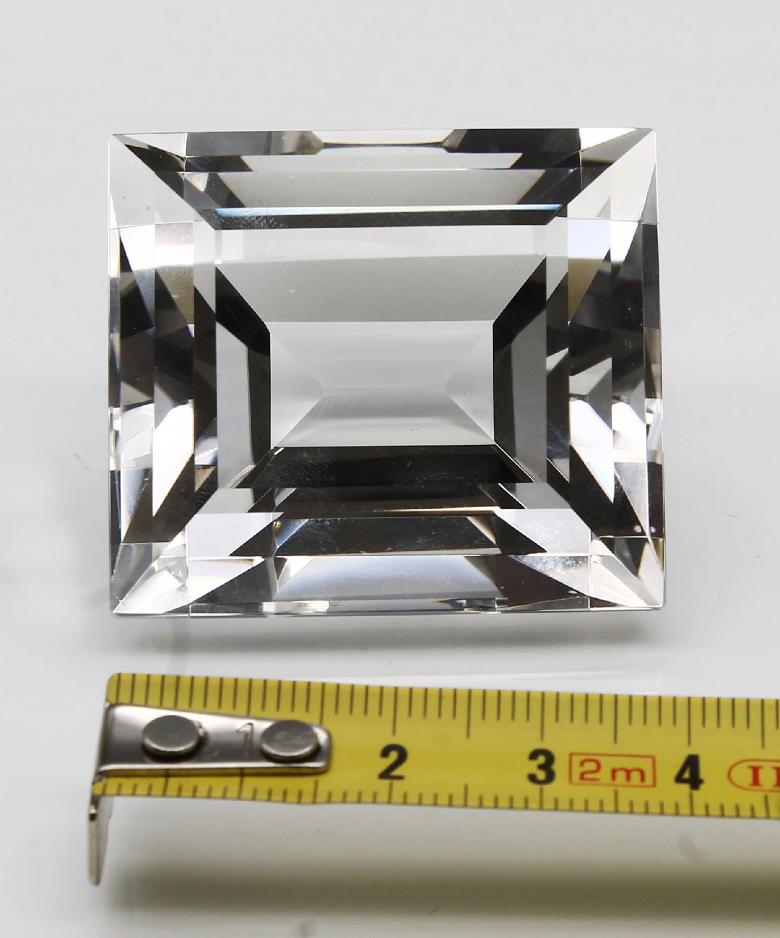 Loser facett. Bergkristall 304.50 ct,   Carree im