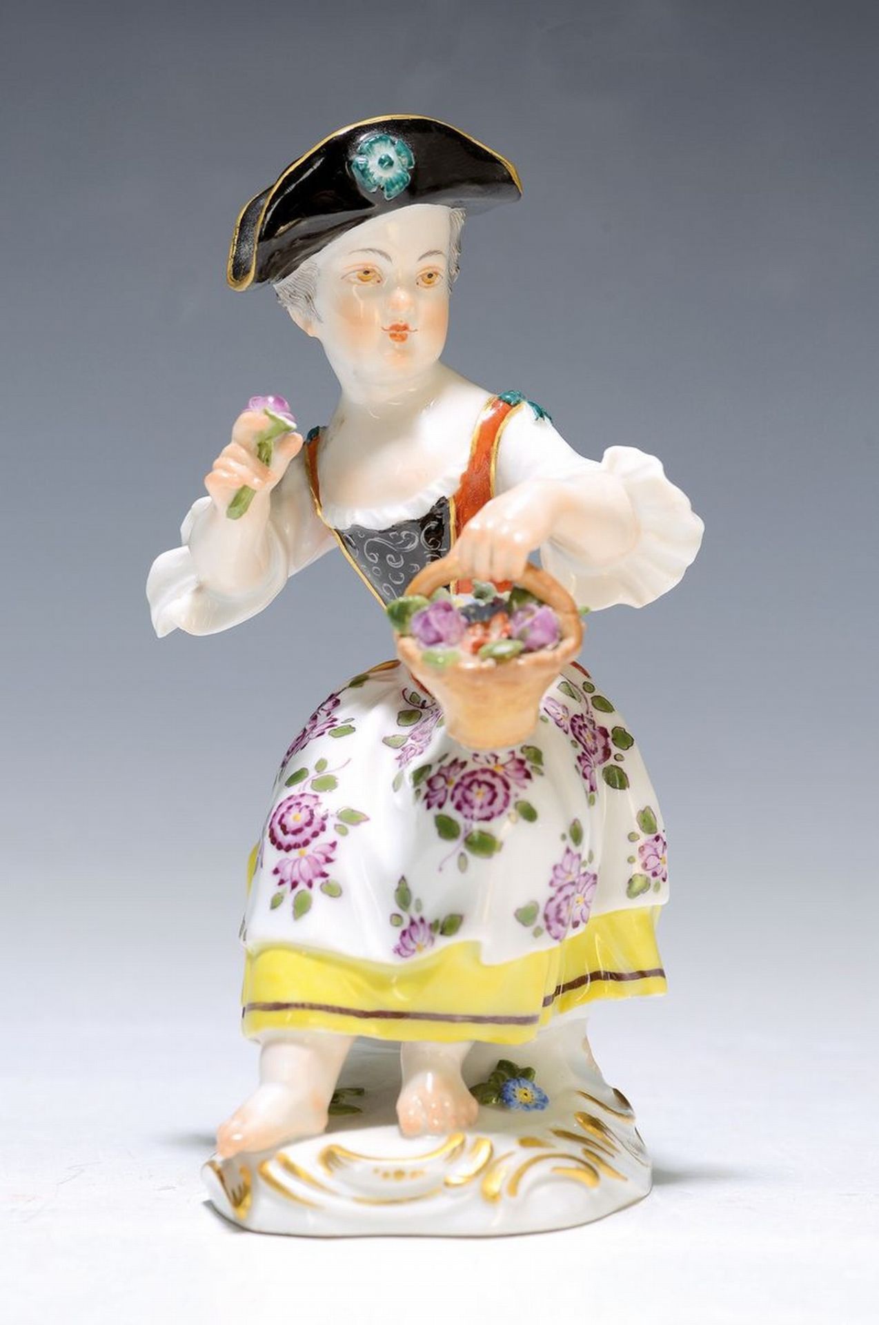 Porzellanfigur, Meissen, 2. Hälfte 20.Jh.,  Gärtnerin,