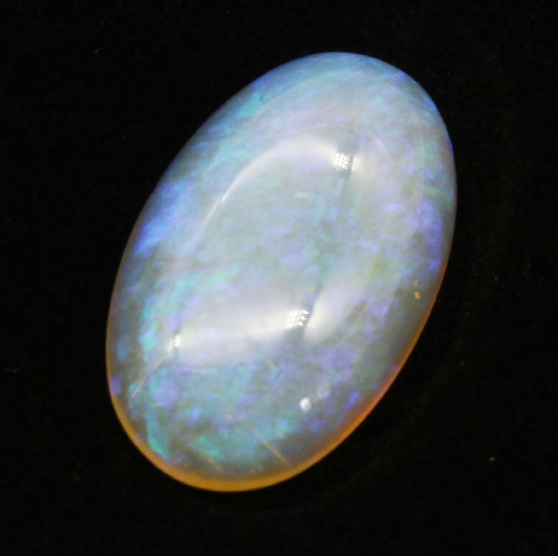 Loser Opal-Cabochon ca. 7.13 ct,   länglich oval, - Bild 2 aus 2