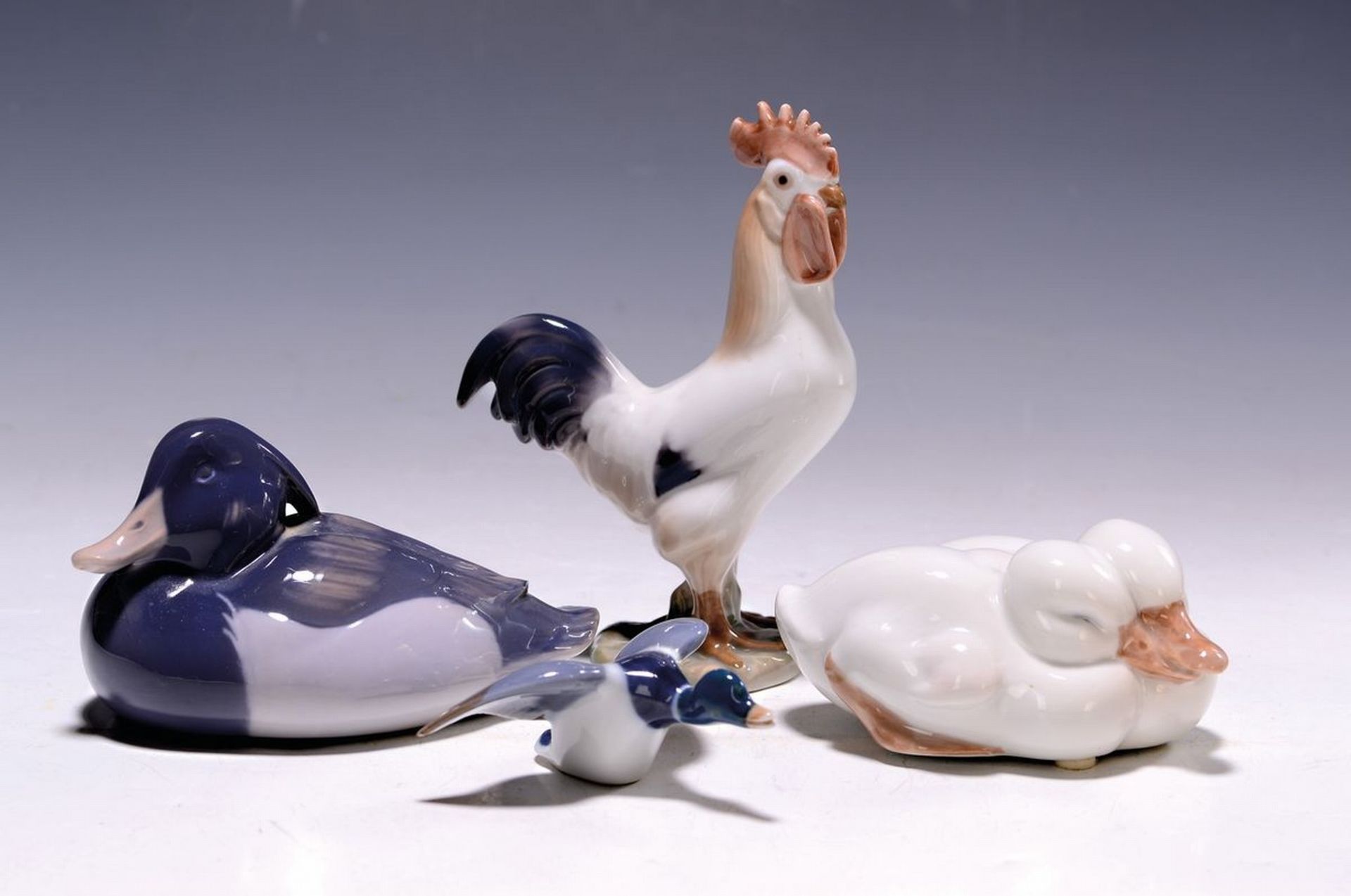 4 Vogelfiguren, Royal Copenhagen und Bing und Gröndahl,