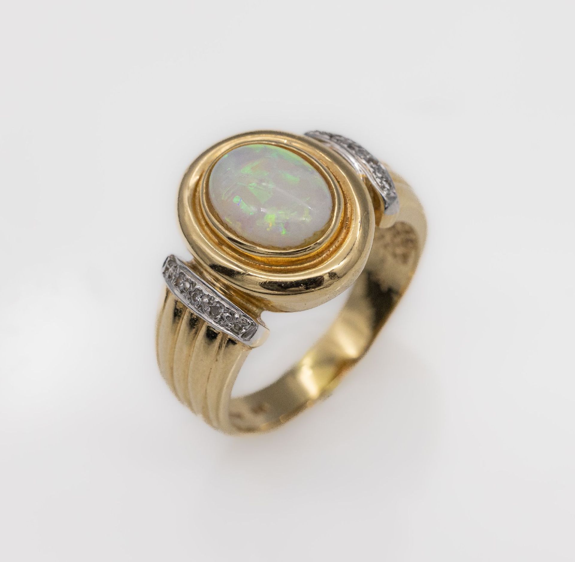 14 kt Gold Ring mit Opal und Diamanten,   GG 585/000, - Bild 2 aus 4