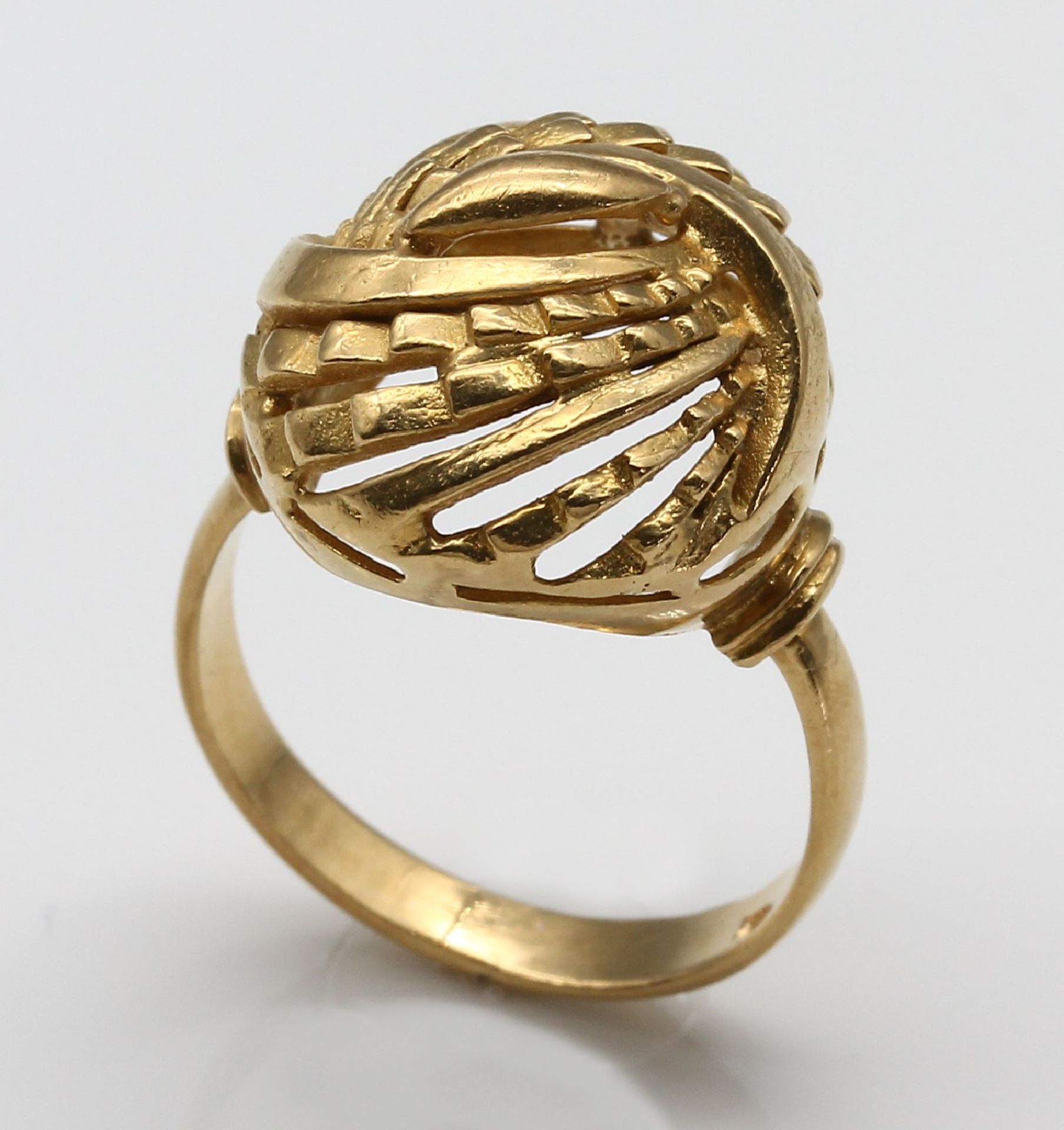 18 kt Gold Ring, ca. 9.4 g,   GG 750/000, Ringkopf in - Bild 2 aus 6