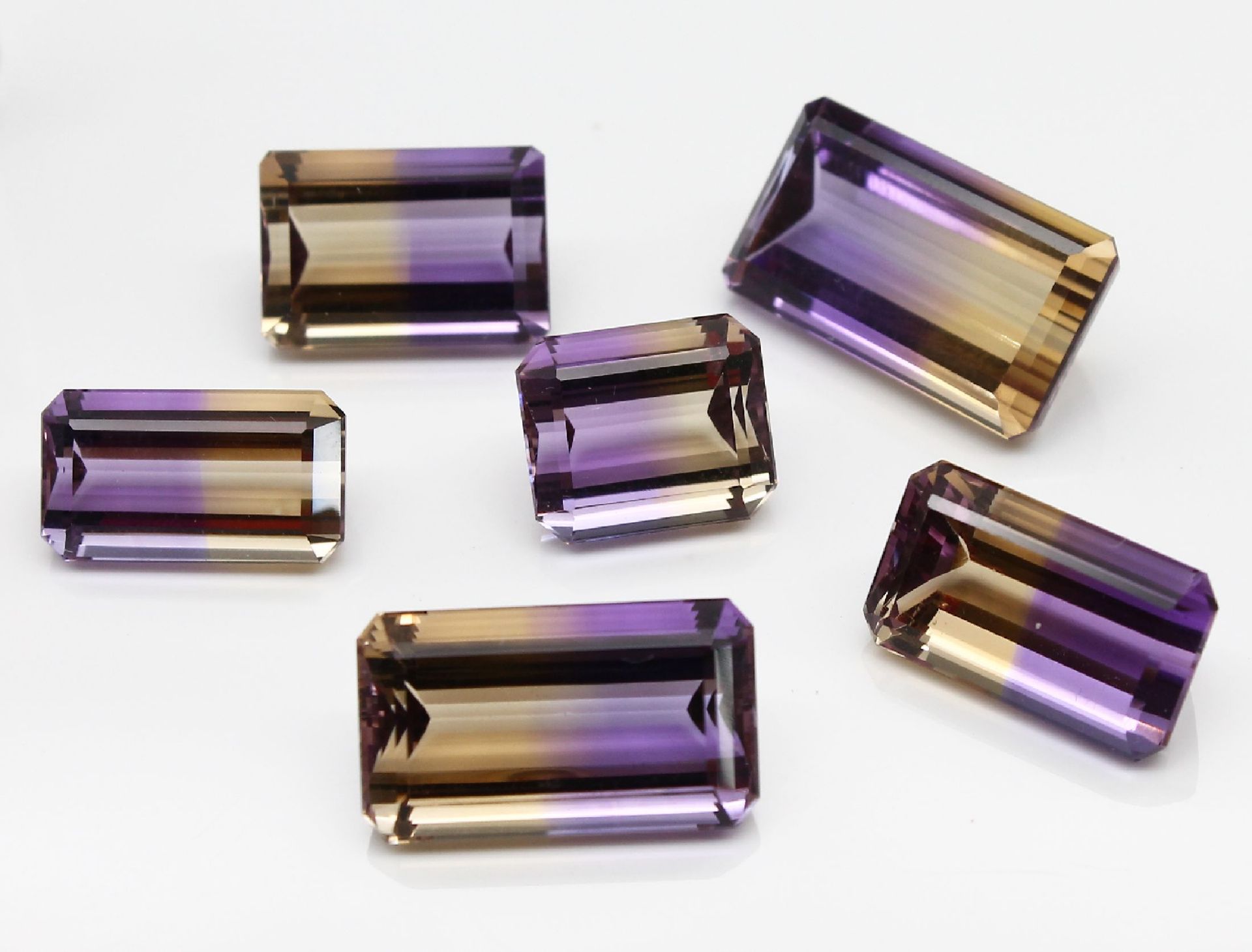 Lot 27 lose Ametrine, ca. 200.00 ct, Idar-Obersteiner