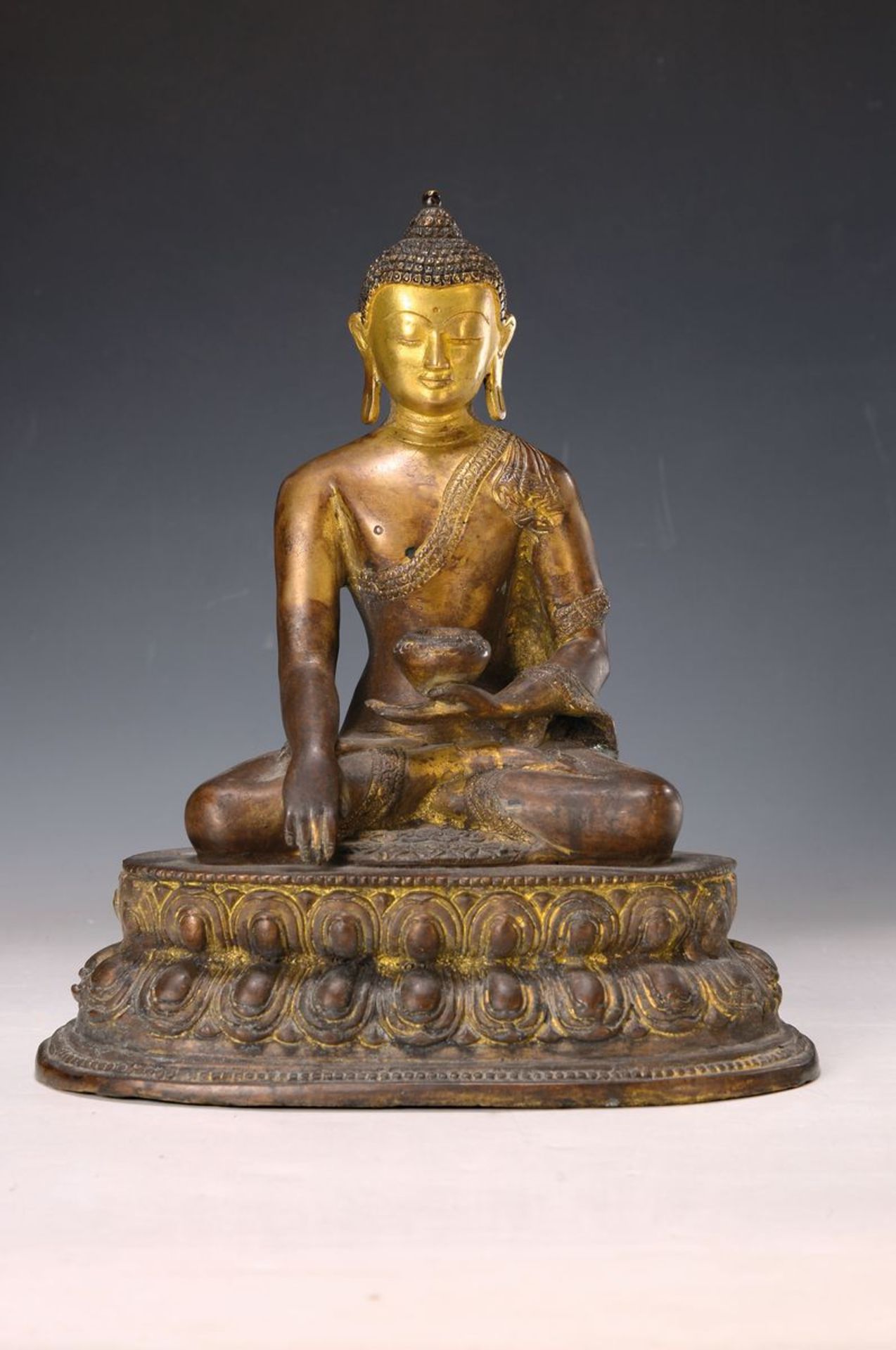 Großer Buddha, Shakyamuni, 19. Jh., Tibet, Bronze, H. ca.