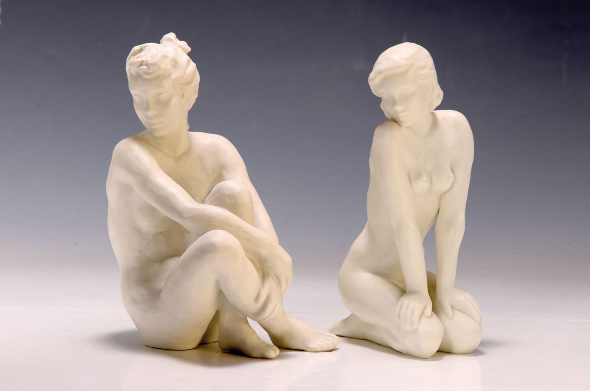 Zwei Porzellanfiguren, Rosenthal, 1940er Jahre, 1x Die
