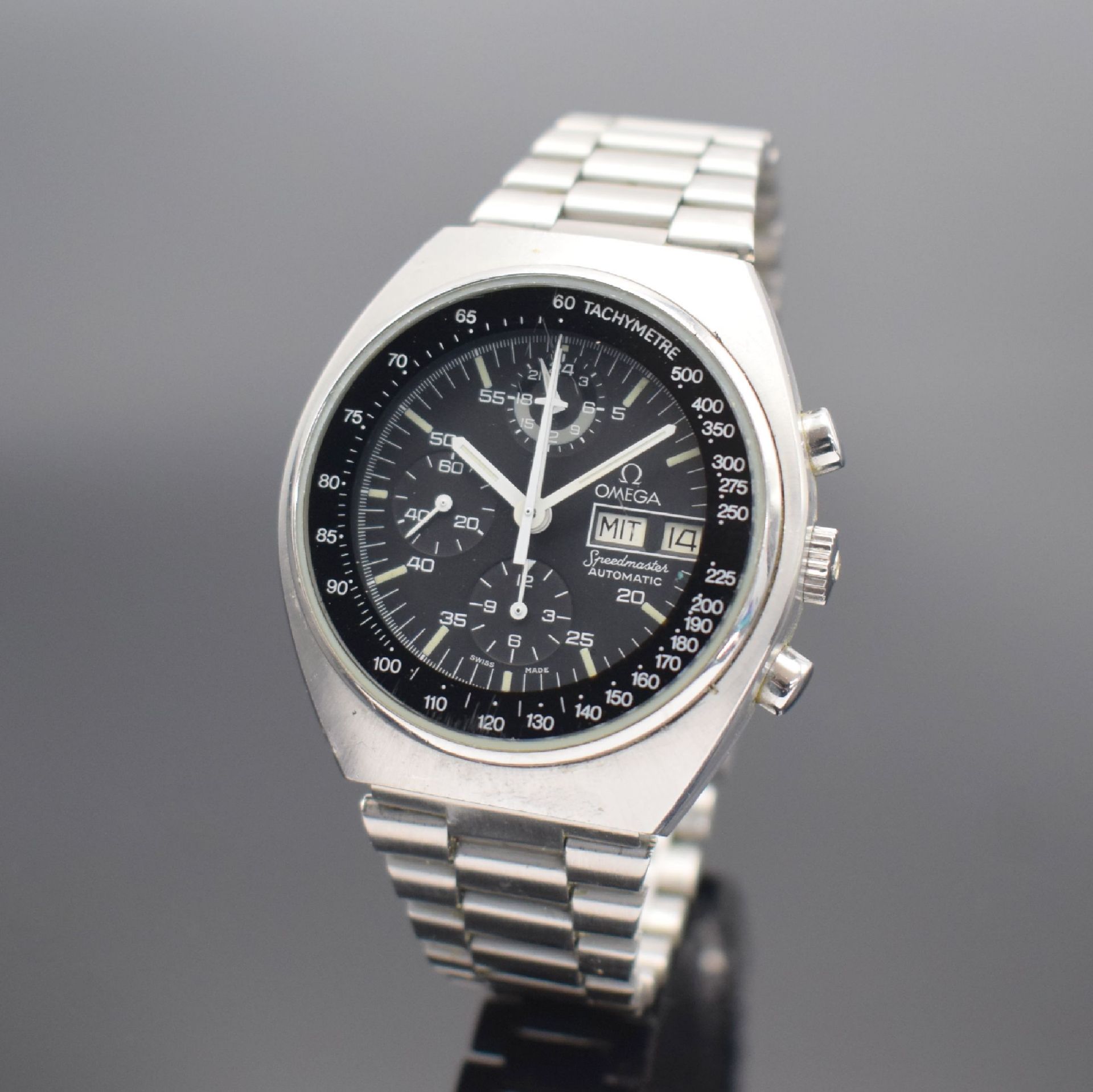 OMEGA Speedmaster Armbandchronograph mit original