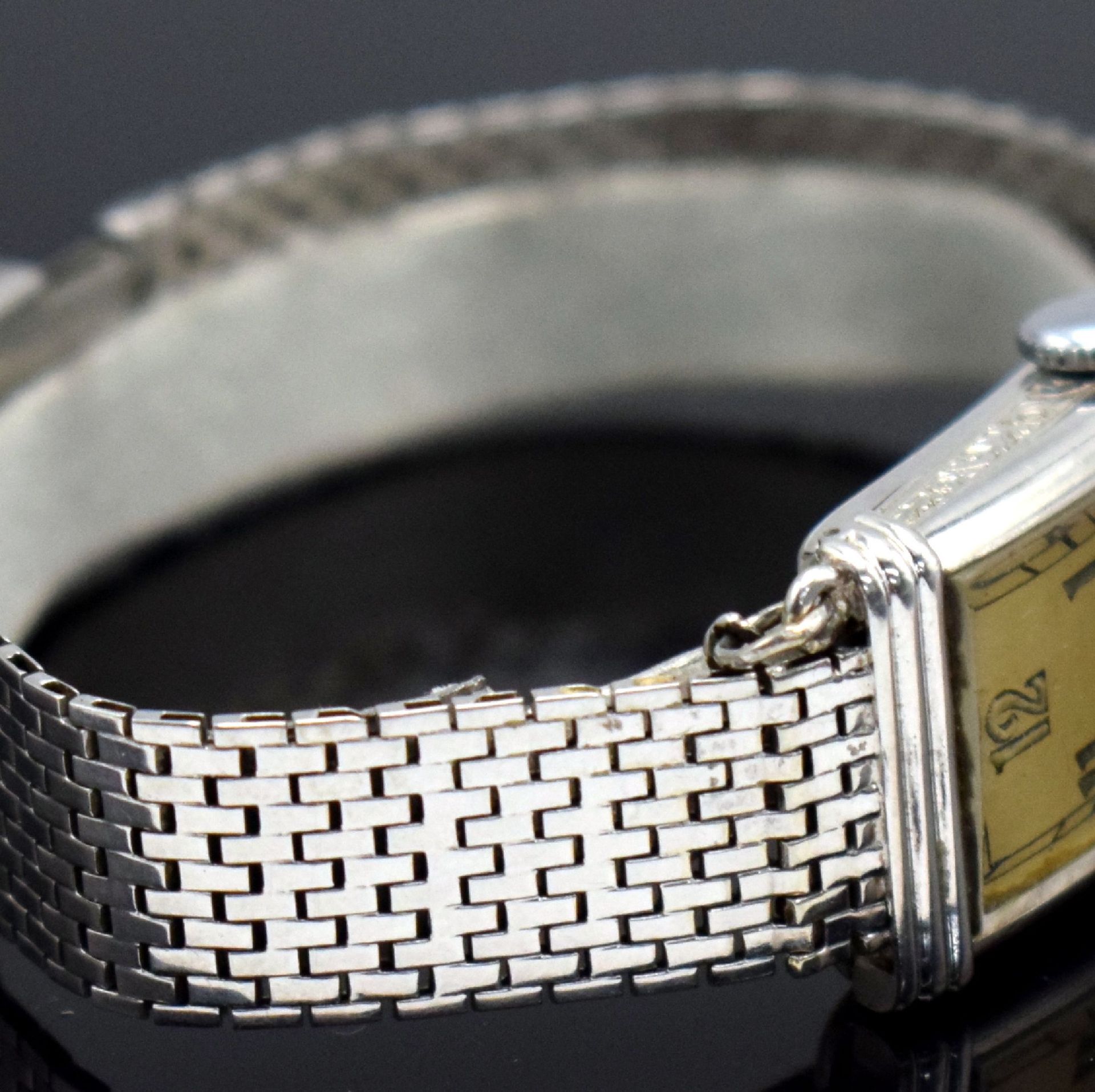 MOVADO sehr seltene rechteckige Armbanduhr in WG 750/000, - Bild 5 aus 11