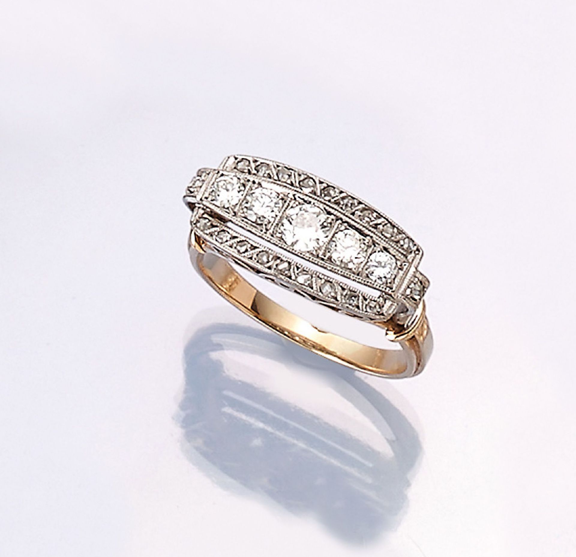 14 kt Gold Diamant-Ring, GG/WG 585/000, 1930er-Jahre,