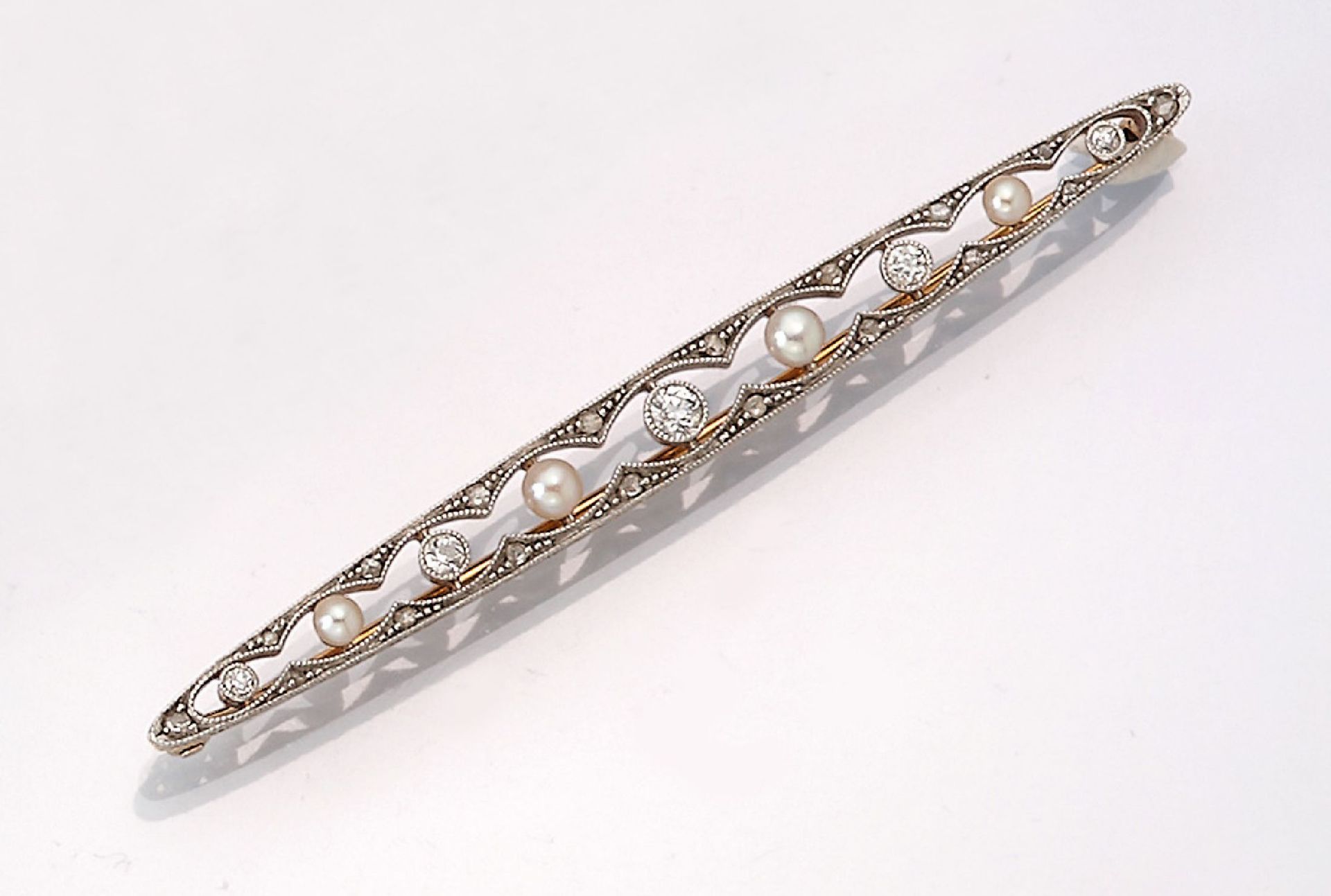 Jugendstil Orientperl-Diamant-Brosche, GG 585/000 und
