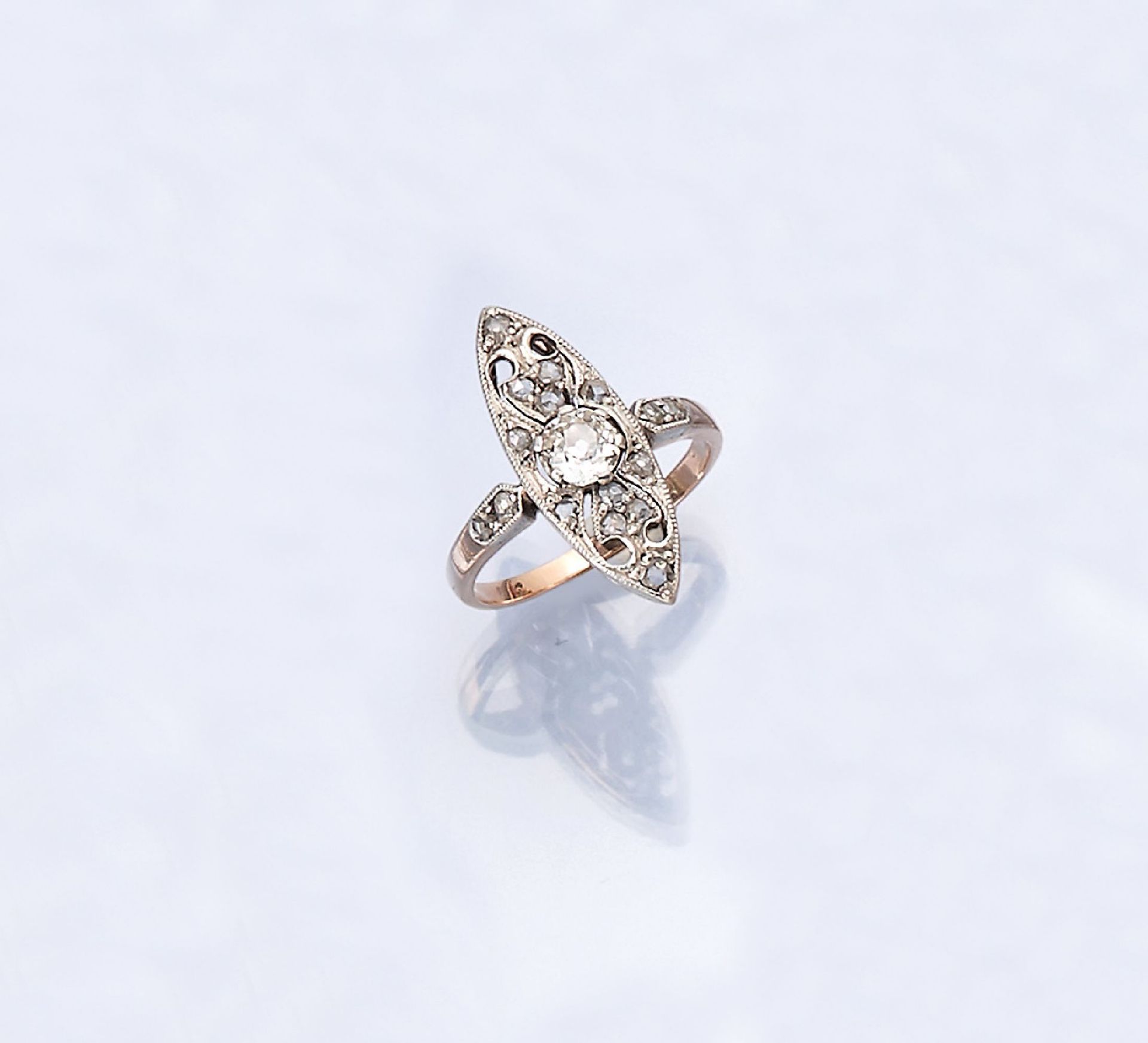 14 kt Gold Diamant-Ring,   GG 585/000 gepr., um 1900,