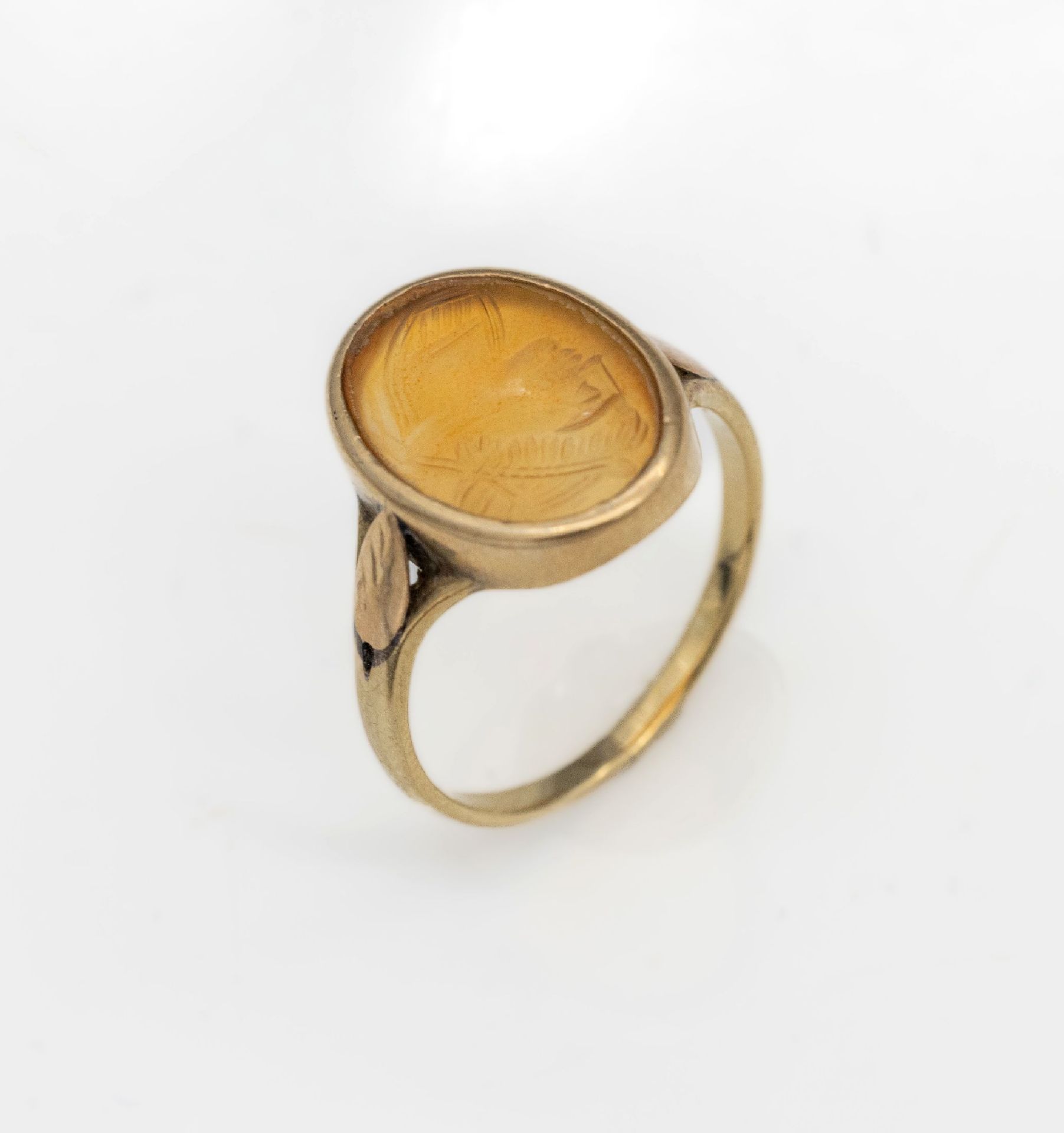 14 kt Gold Karneol-Ring, Italien um 1880,   RG 585/000,