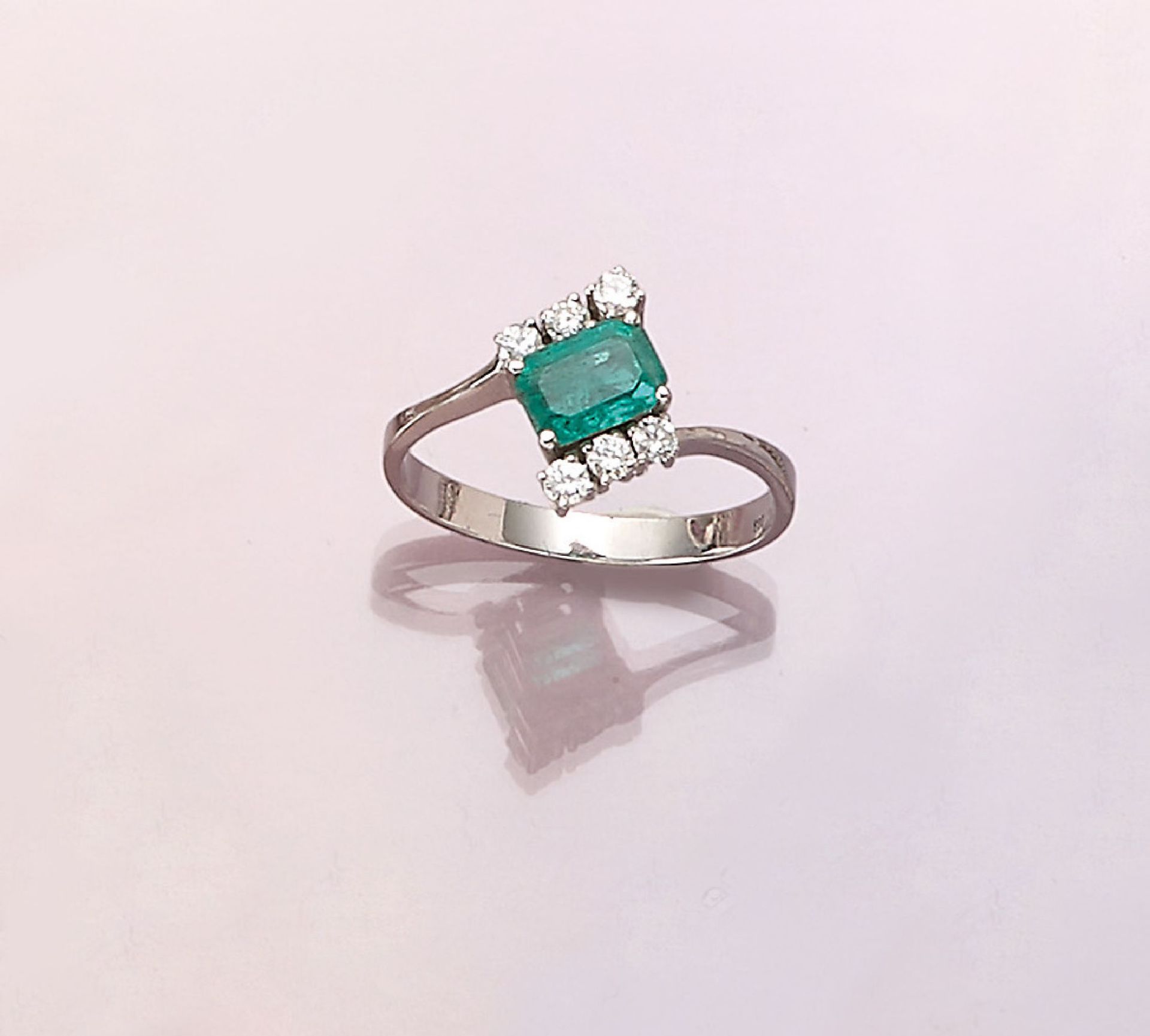 14 kt Gold Diamant-Smaragd-Ring, WG 585/000, Smaragd