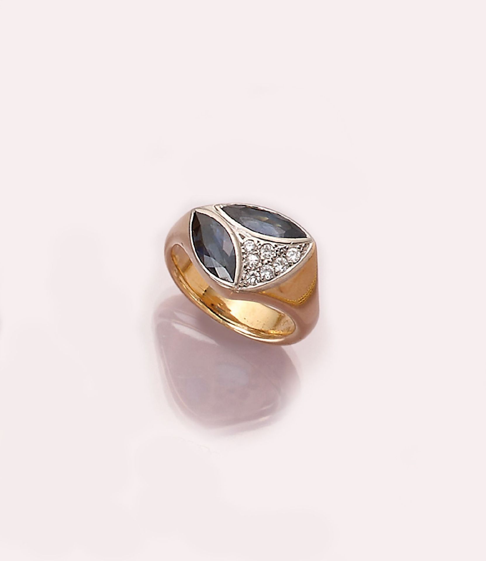 18 kt Gold Saphir-Brillant Ring, , GG 750/000, 2 facett.