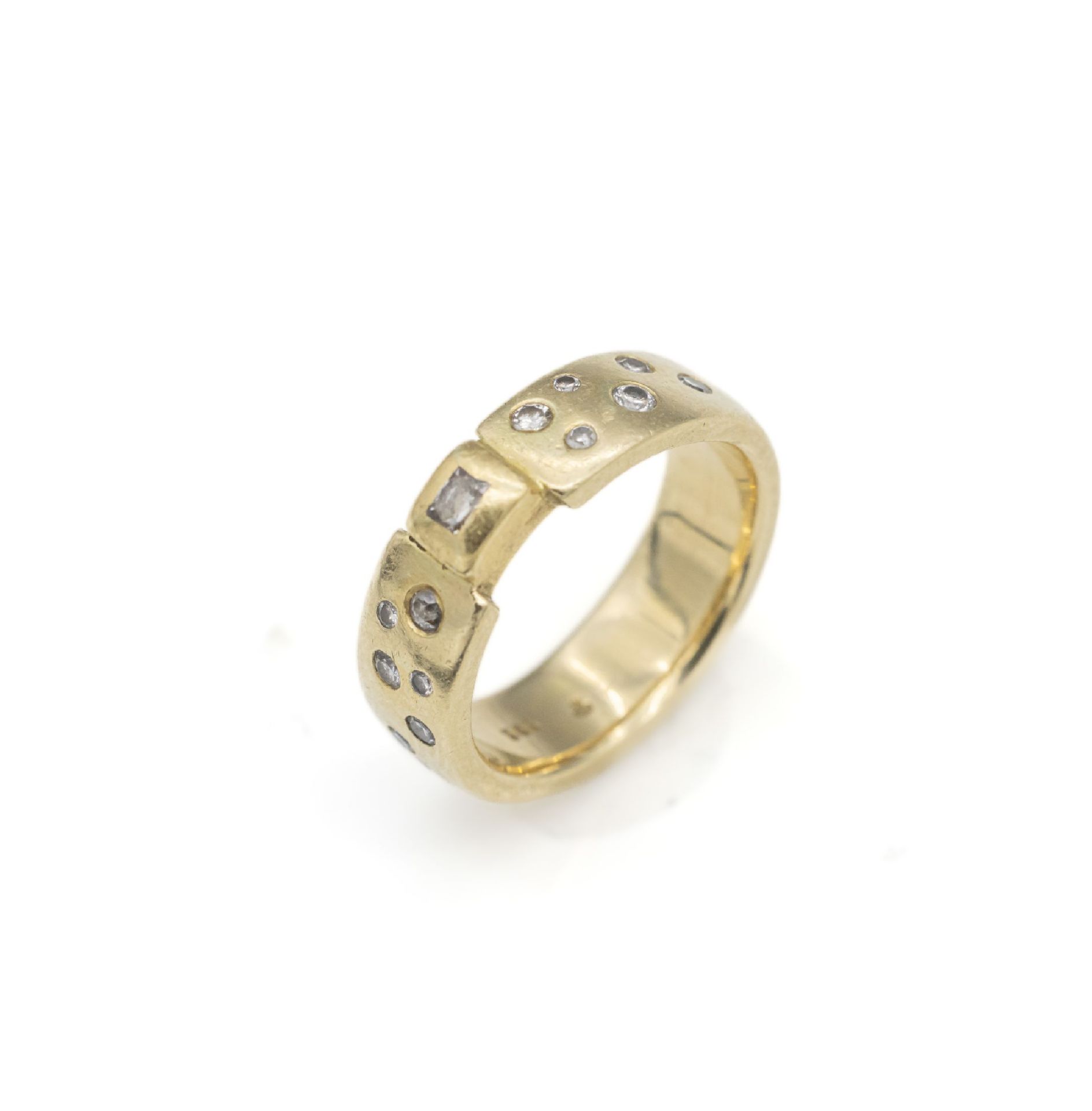 14 kt Gold Diamant-Ring,   GG 585/000, 1 Diamantcarree, 5