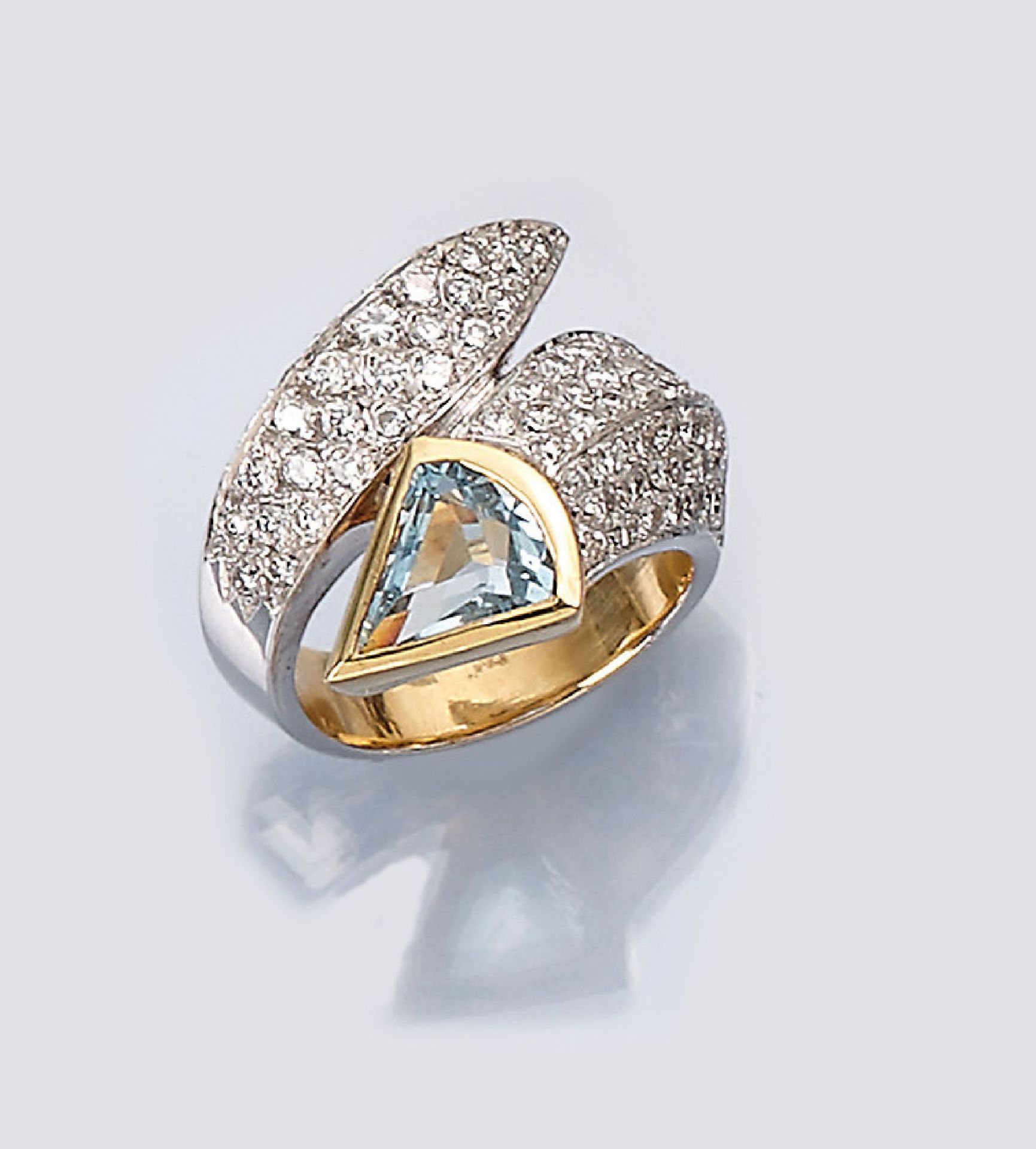 18 kt Gold Aquamarin-Brillant-Ring, GG/WG 750/000, 1