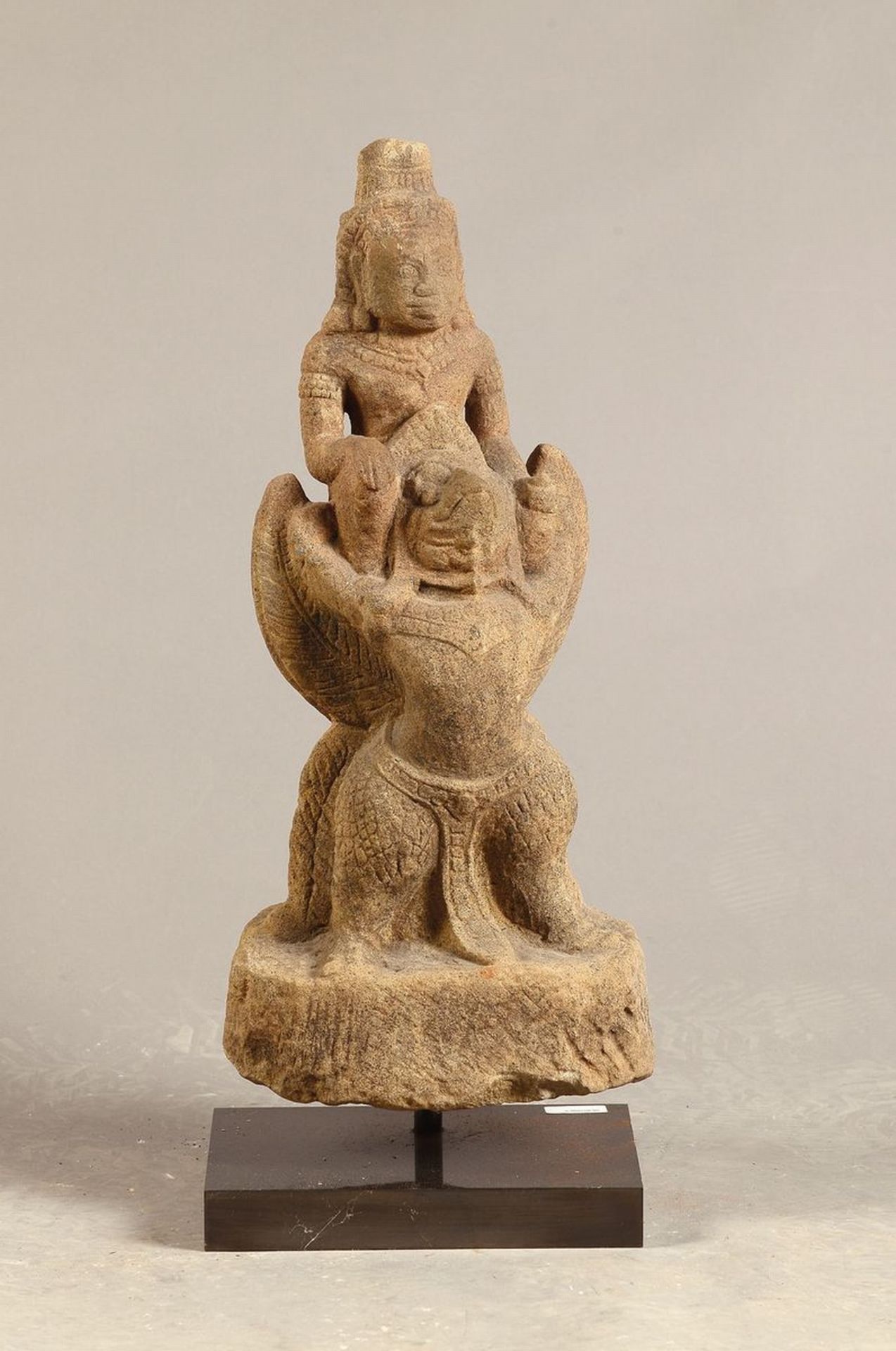 Vishnu auf Geruda, Java, 18. Jh.,  Stein, behauen,