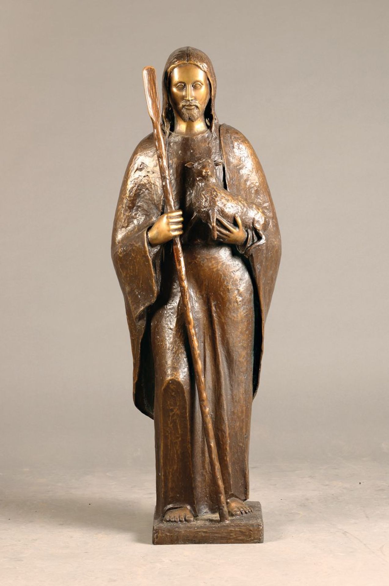 Große Bronzefigur, deutsch, 20. Jh., Christus mit