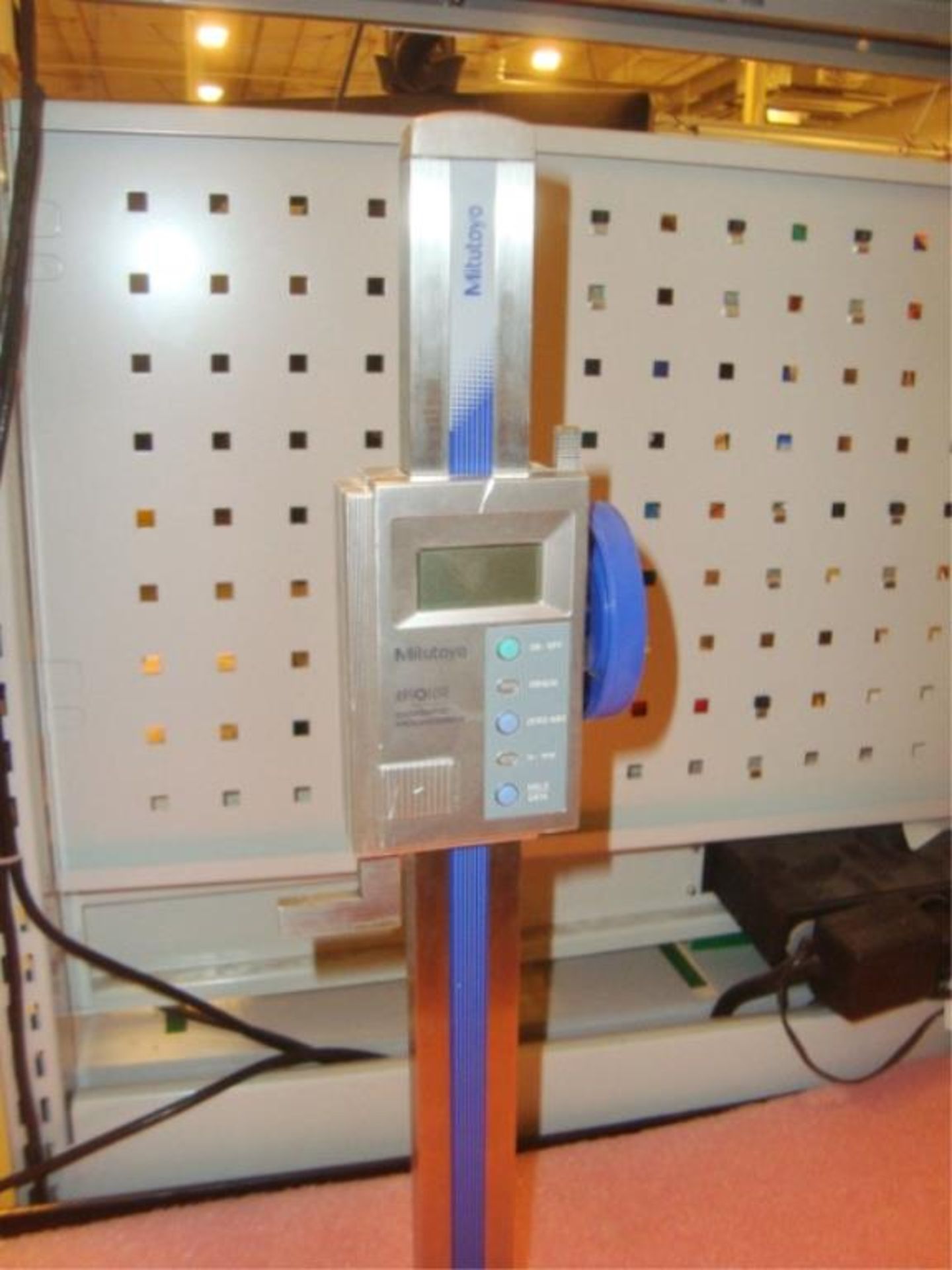 Absolute Digimatic 12" in. Height Gage - Image 2 of 4