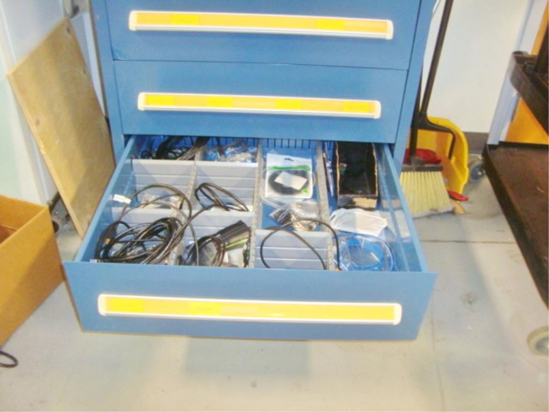 7-Drawer Parts Supply Cabinet - Image 6 of 9