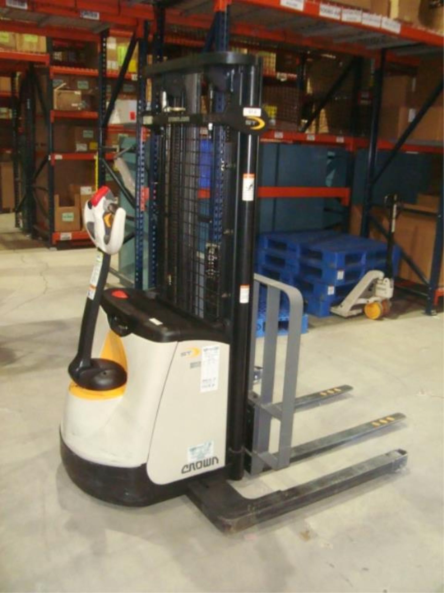 Electric Lift Walk Behind Stacker