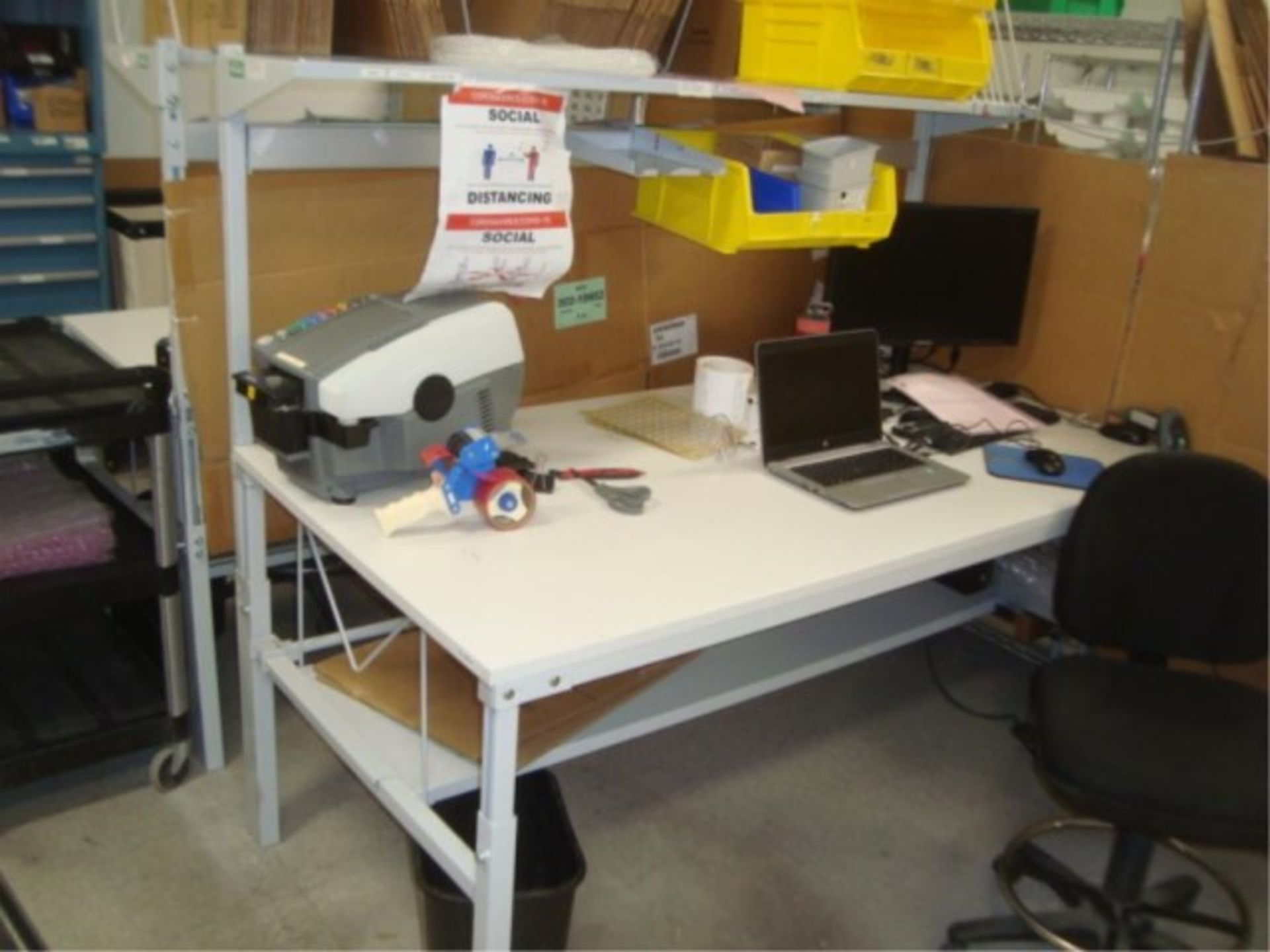 Technicians Workstation Benches - Image 7 of 8