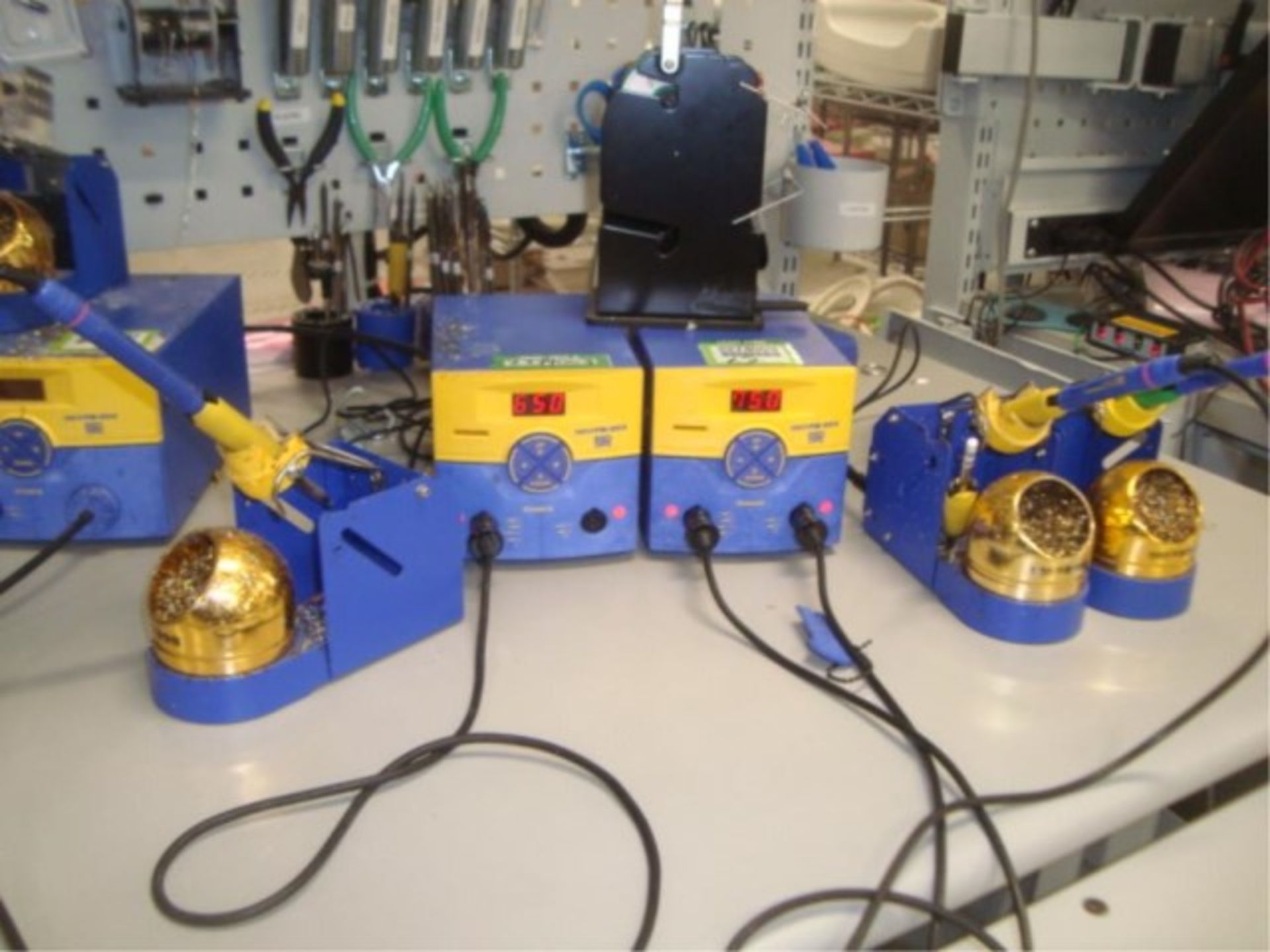 Digital 2-Channel Soldering Stations - Image 6 of 6