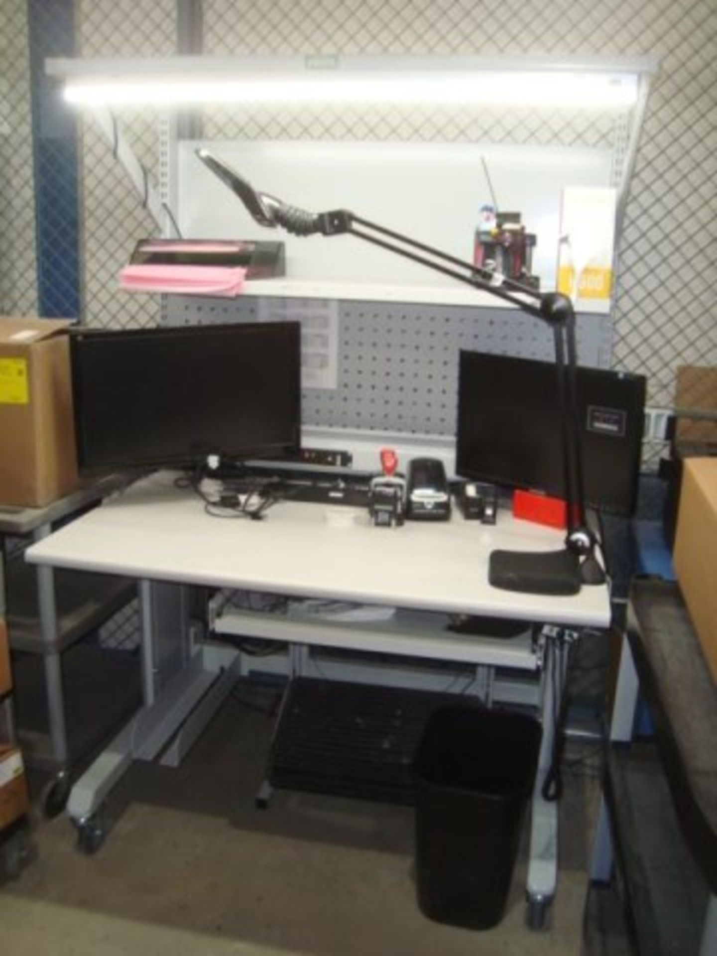 Mobile Workstation Benches & Chairs - Image 11 of 13