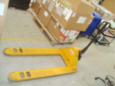 5,500 lb. Capacity Standard Pallet Jack