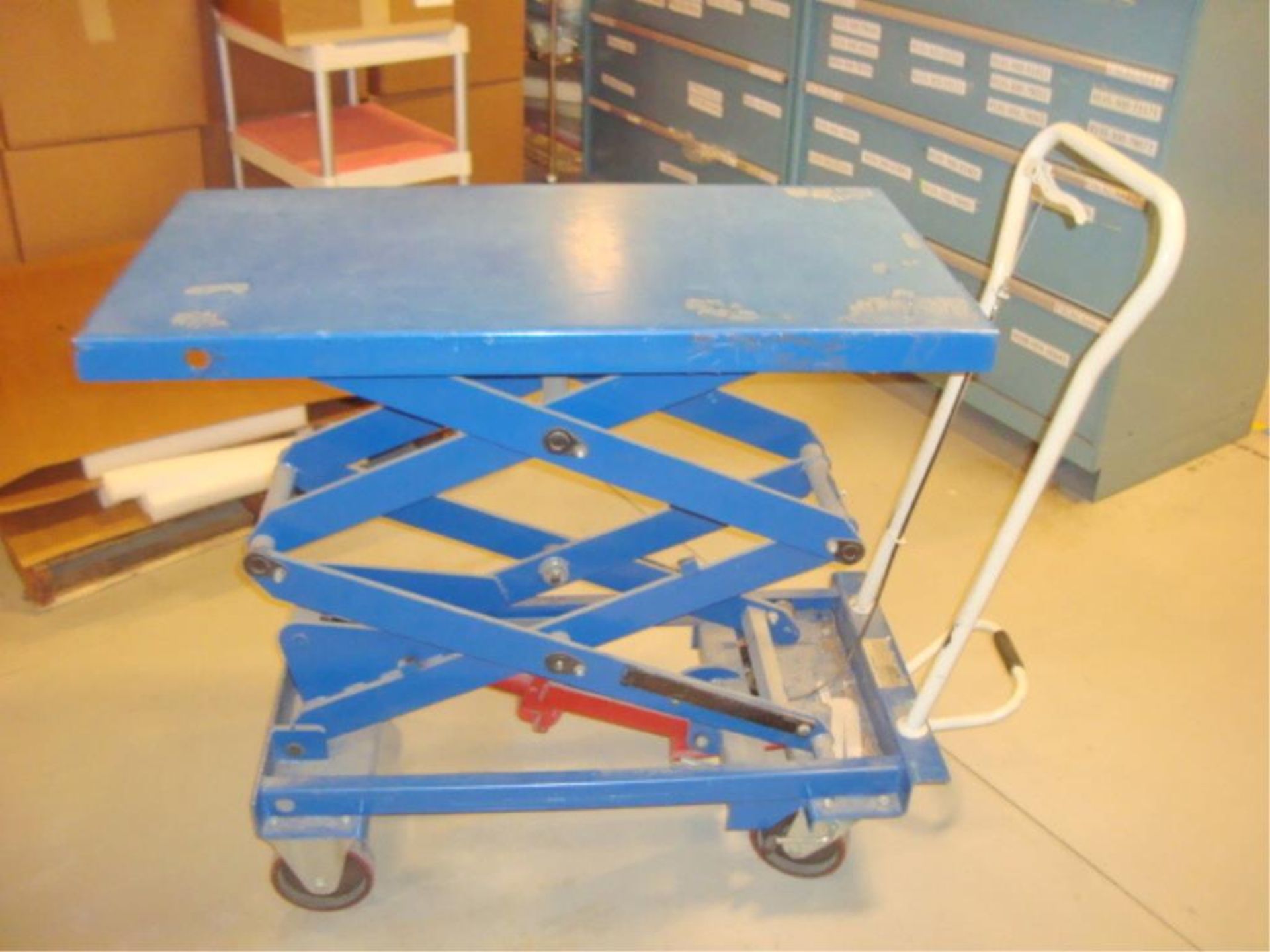 Mobile Hydraulic Lift Table - Image 2 of 6