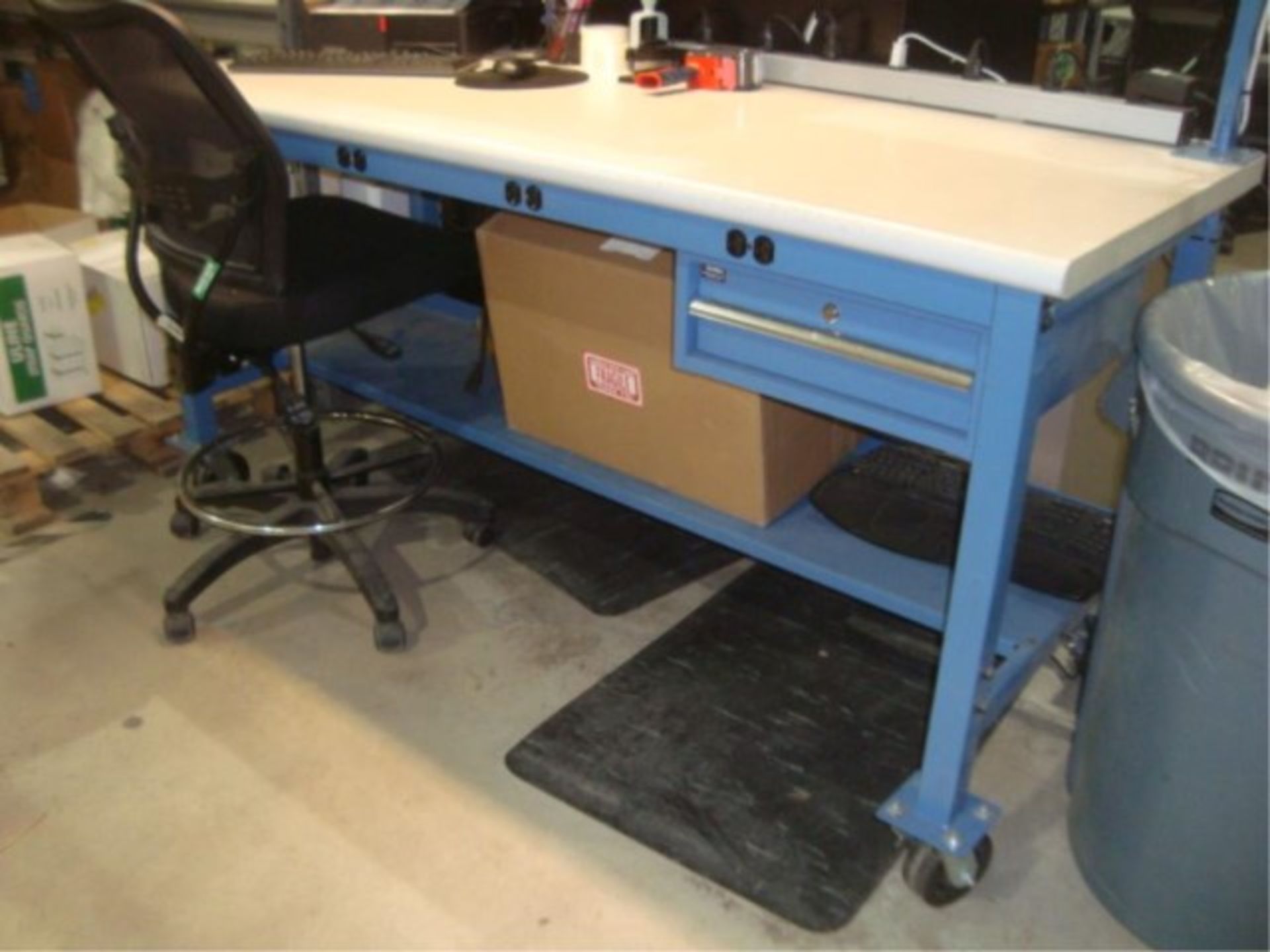 Mobile Workstation Benches & Chairs - Image 8 of 9