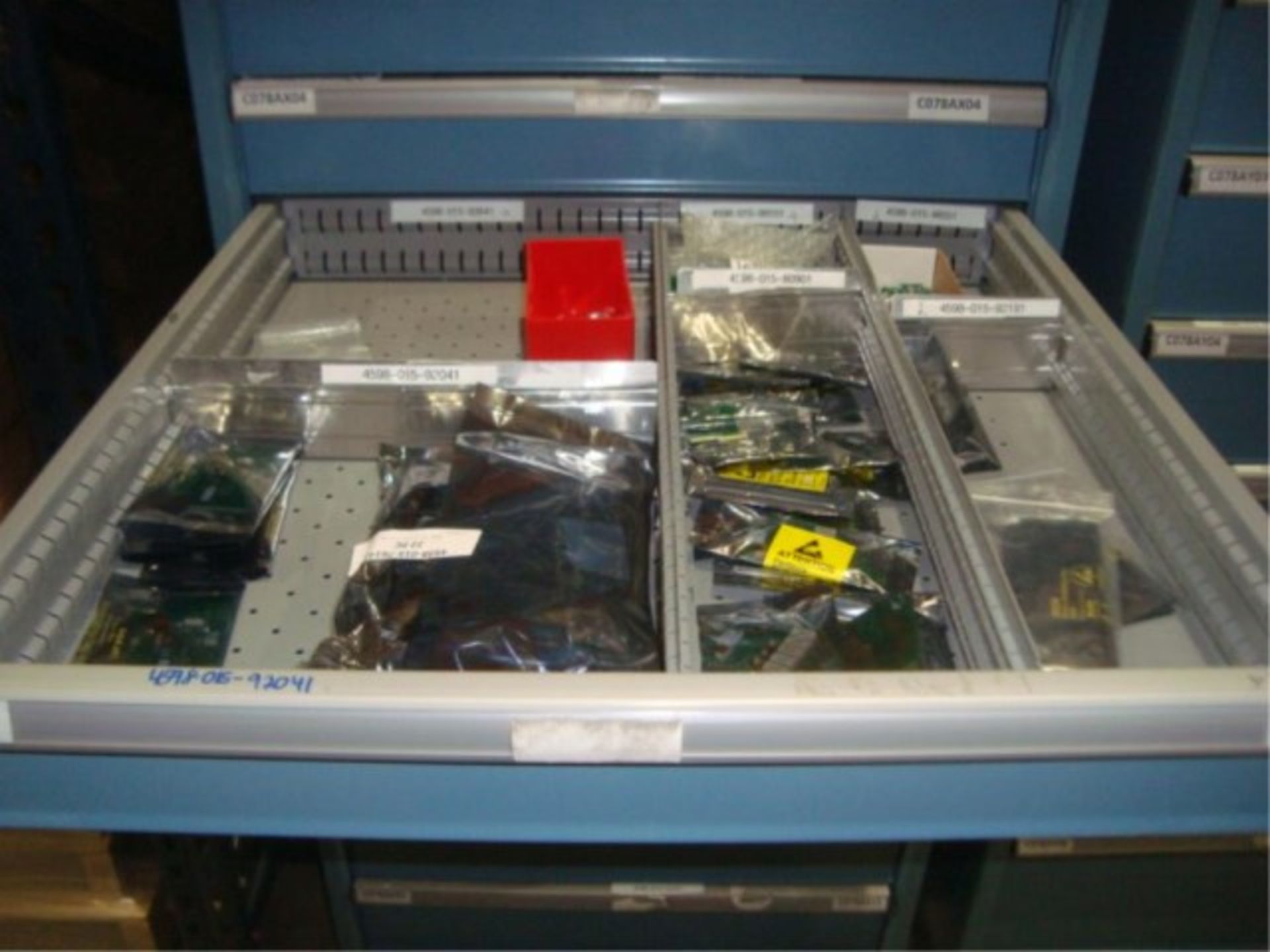 13-Drawer Parts Supply Cabinet - Image 4 of 6