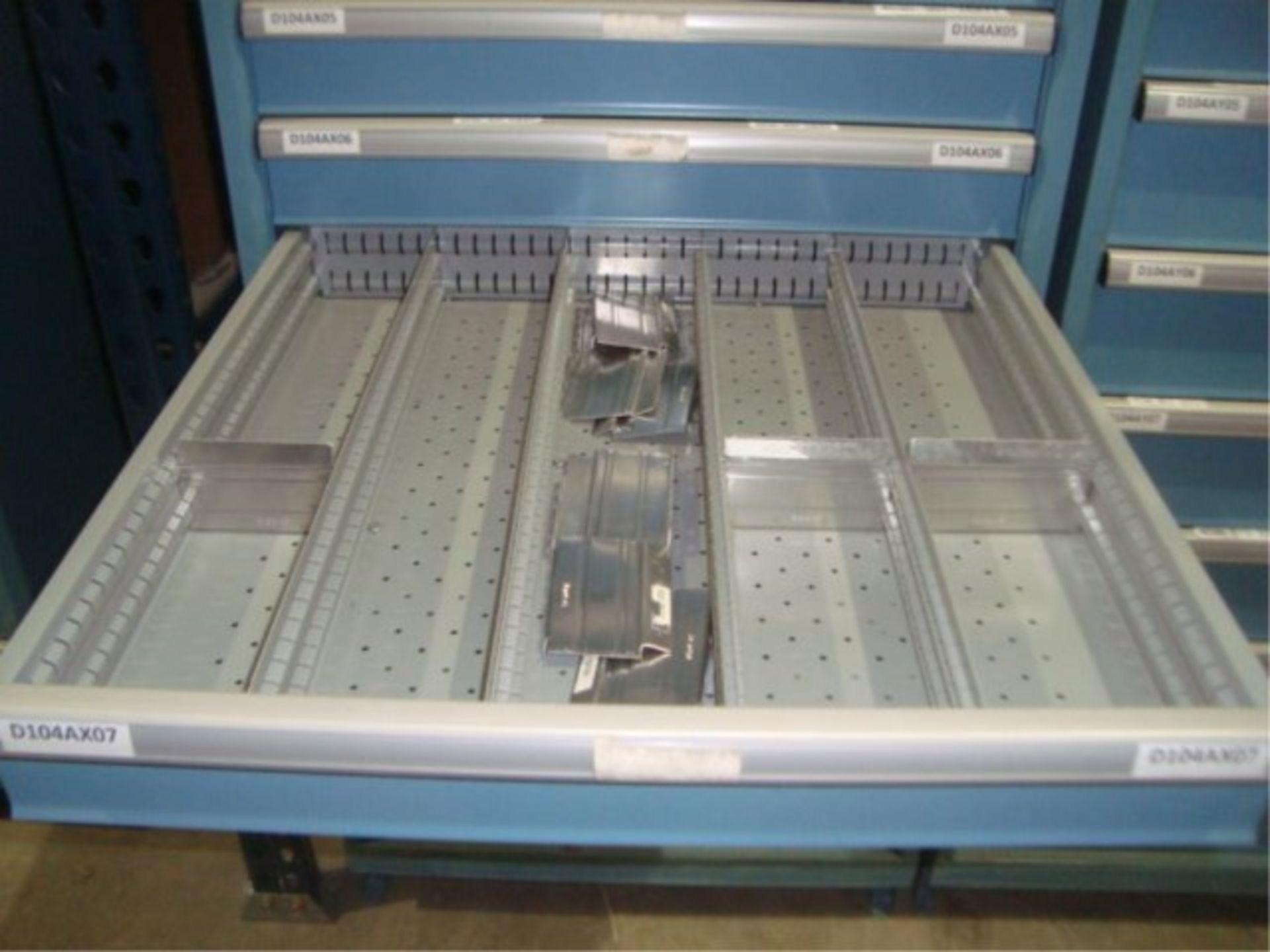 13-Drawer Parts Supply Cabinet - Image 4 of 6